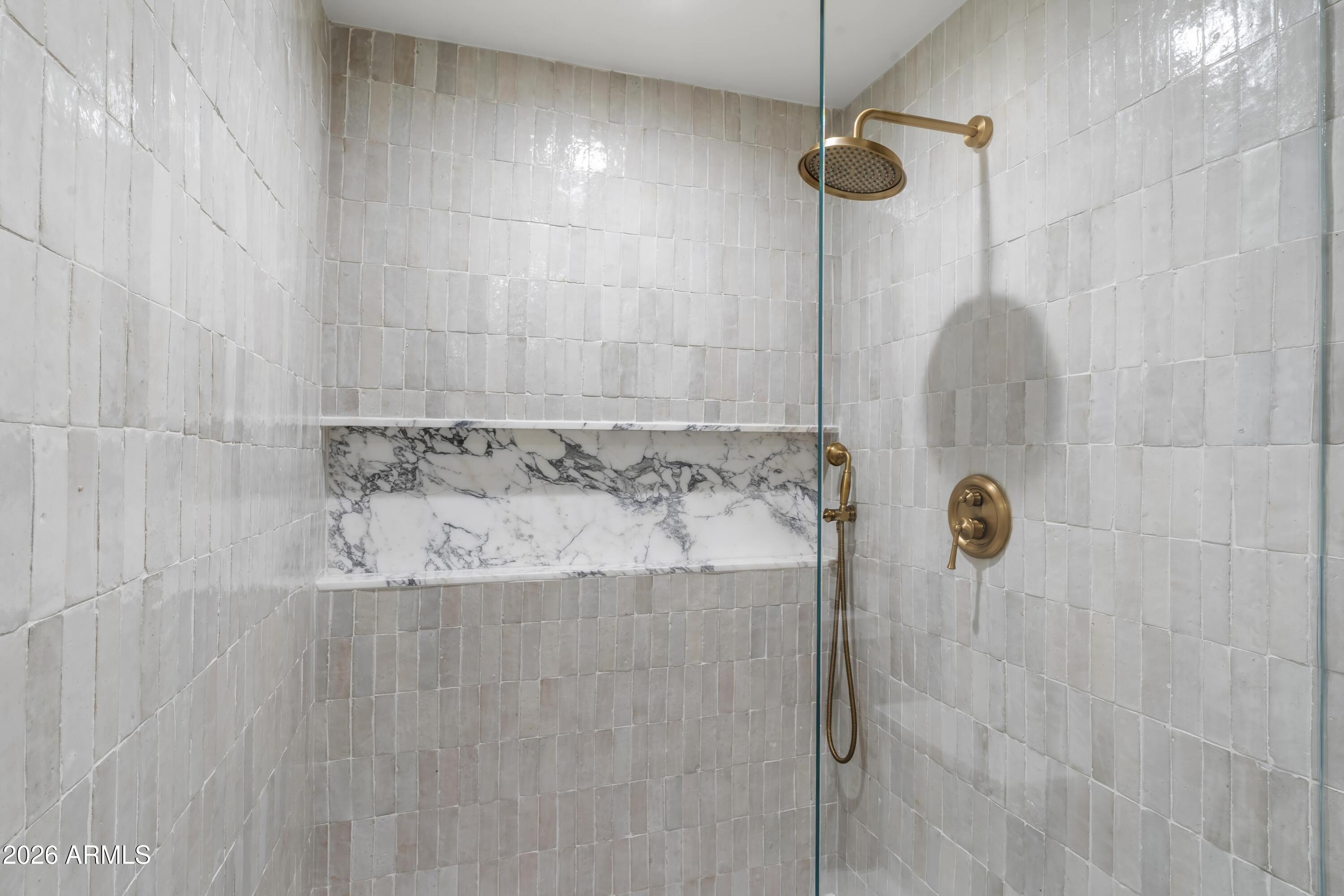 8119 E FOOTHILLS Drive