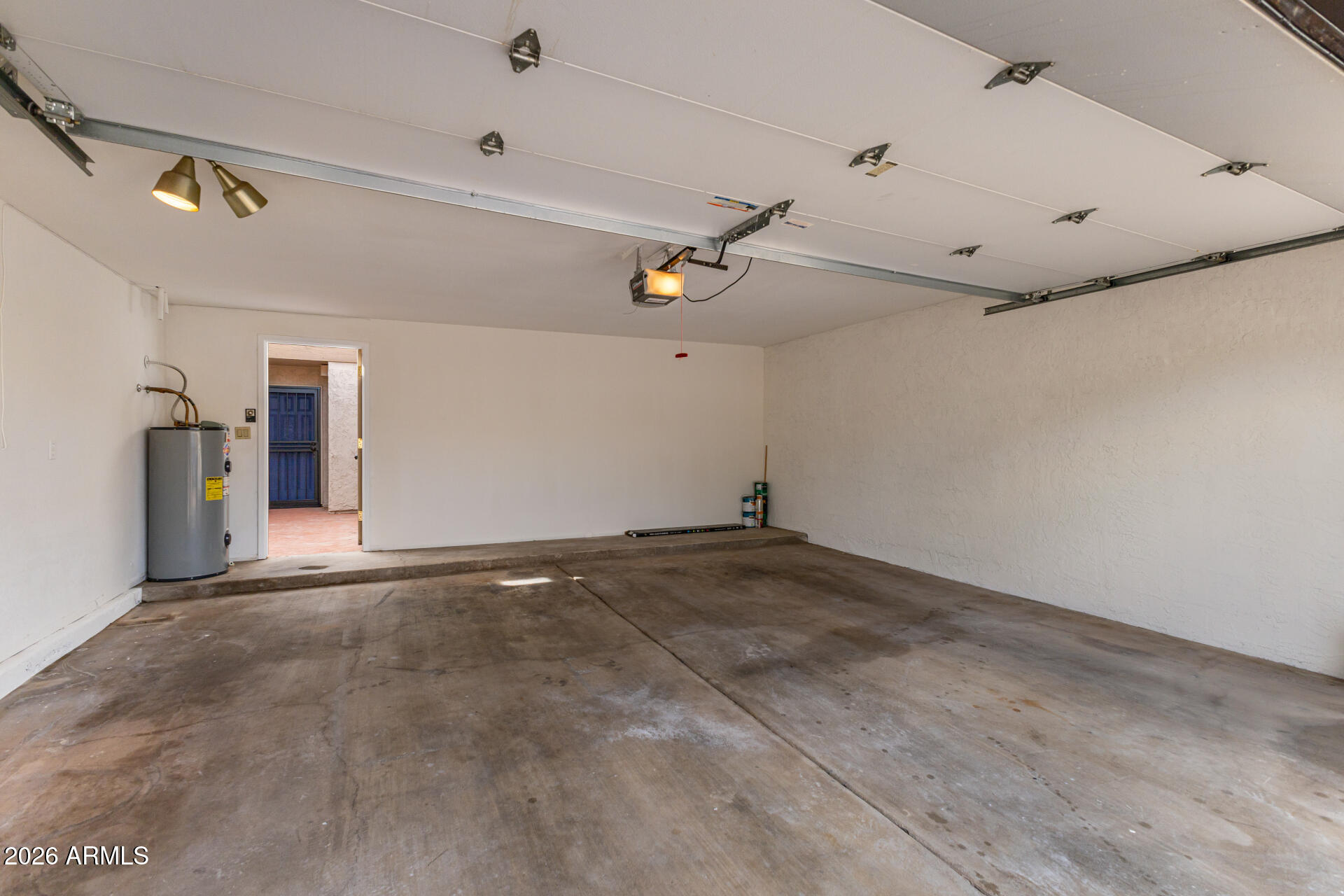 5622 N 78TH Place N