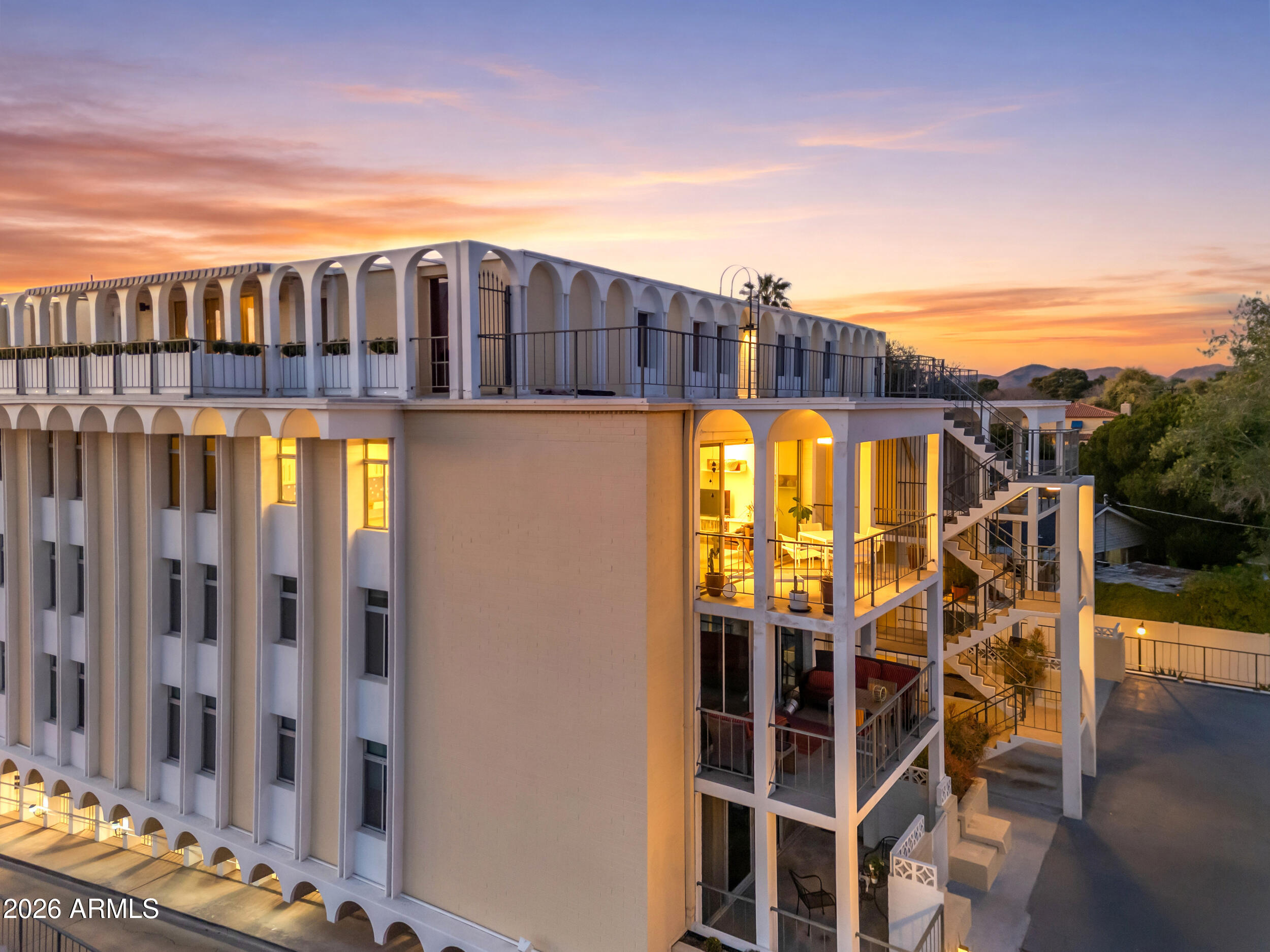 6502 N CENTRAL Avenue B303