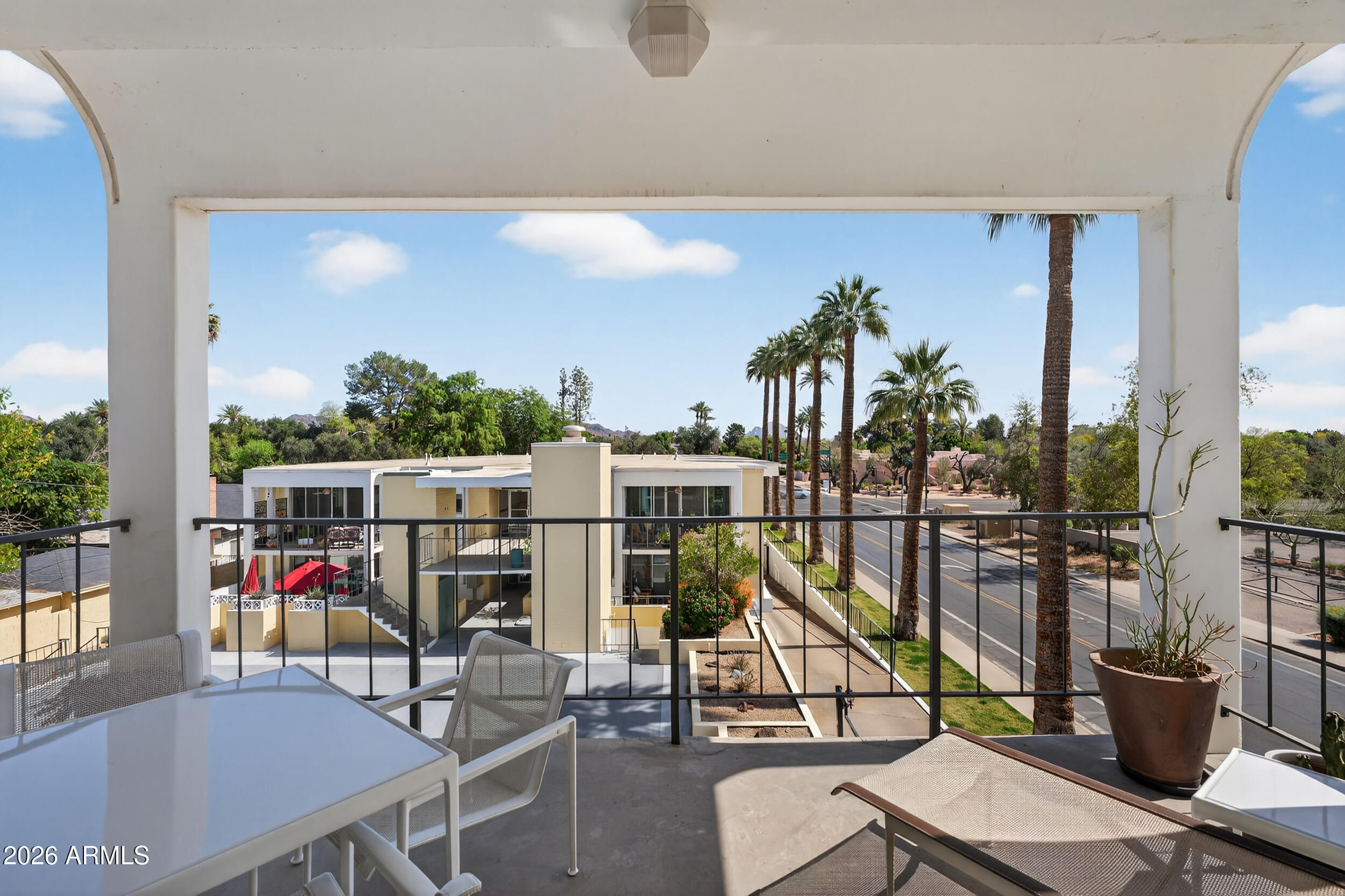 6502 N CENTRAL Avenue B303