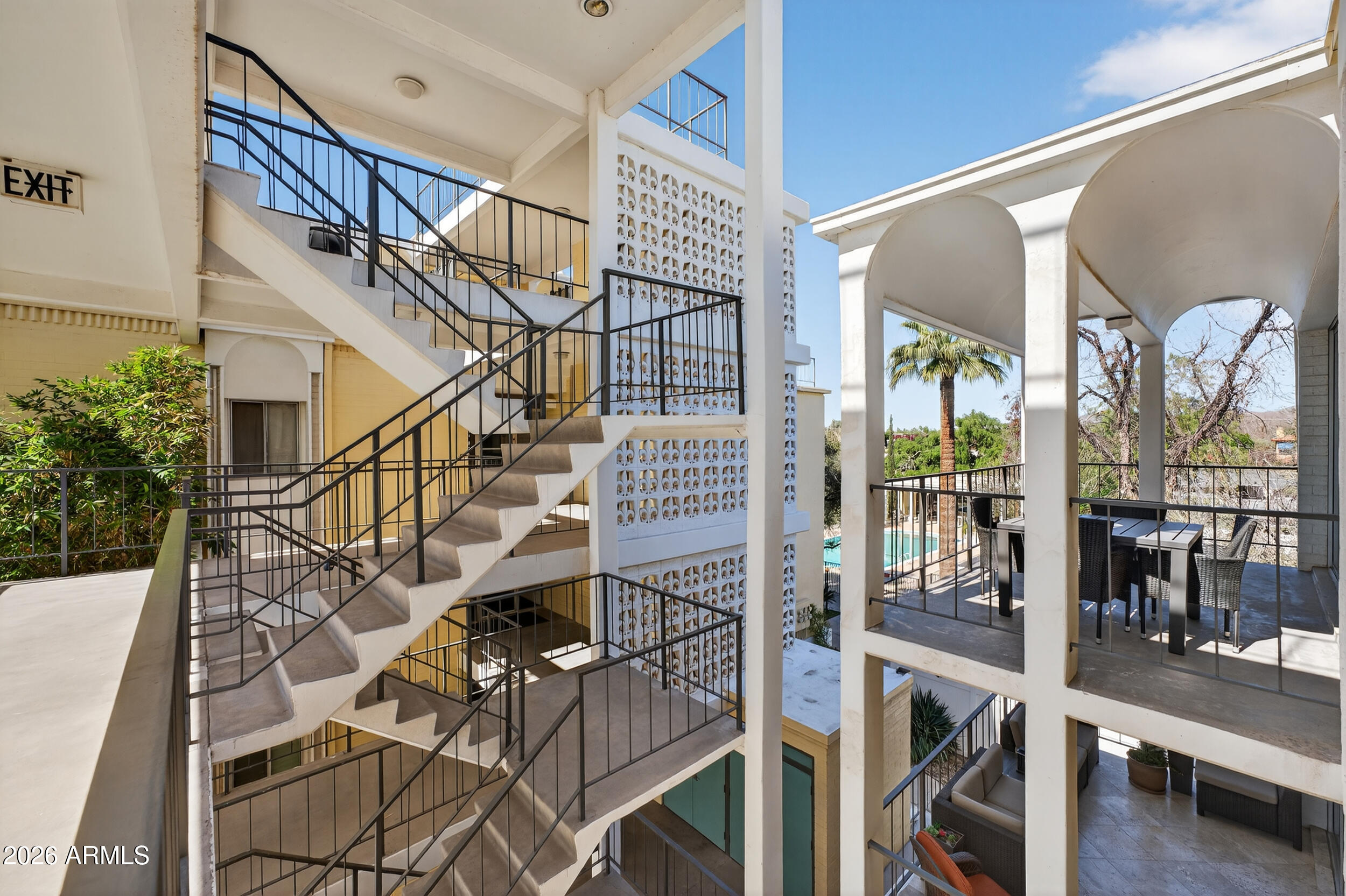 6502 N CENTRAL Avenue B303