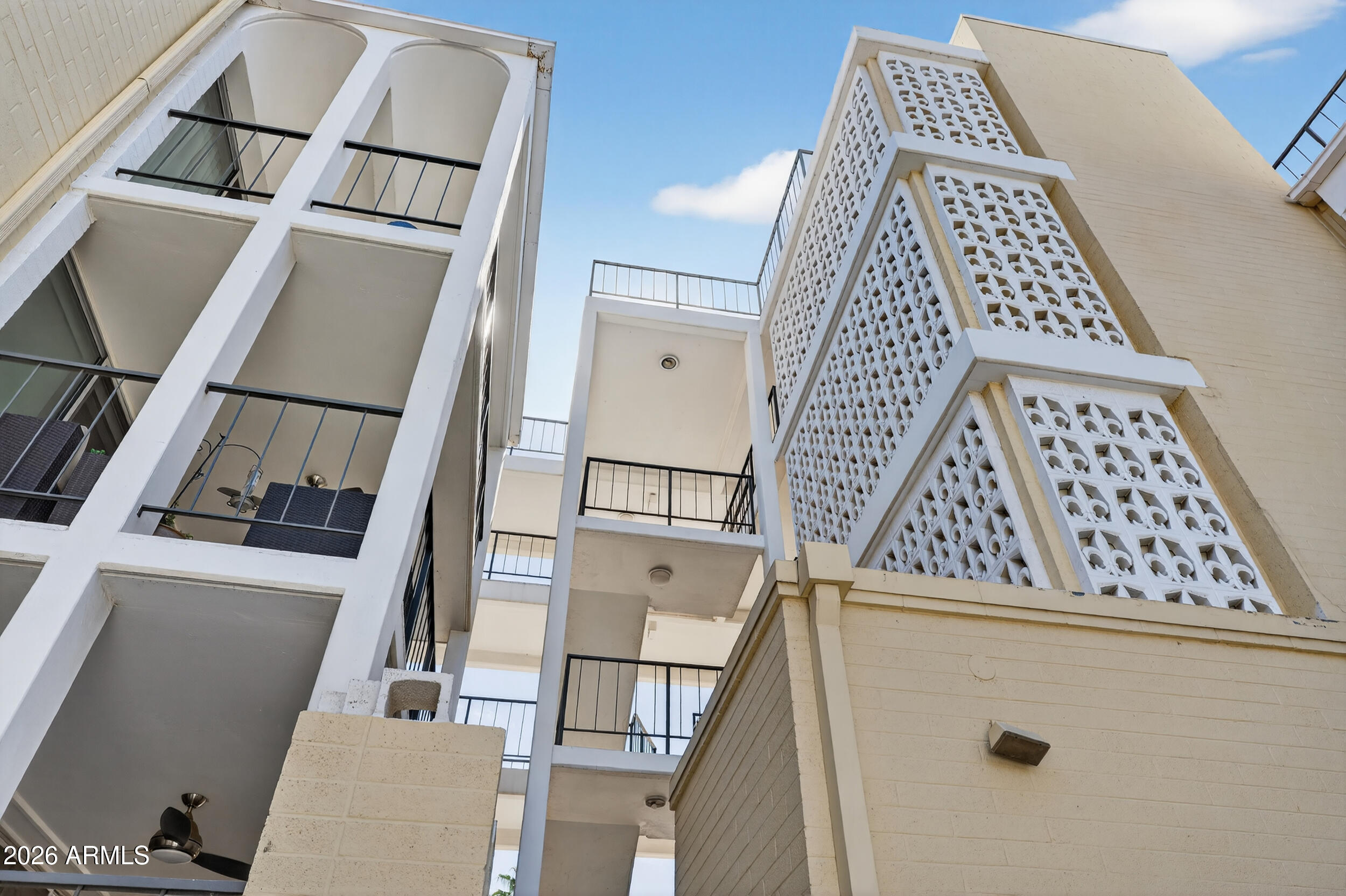 6502 N CENTRAL Avenue B303