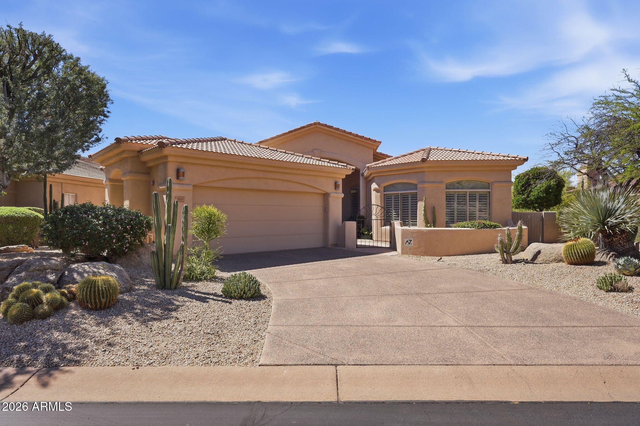 11035 E JUAN TABO Road