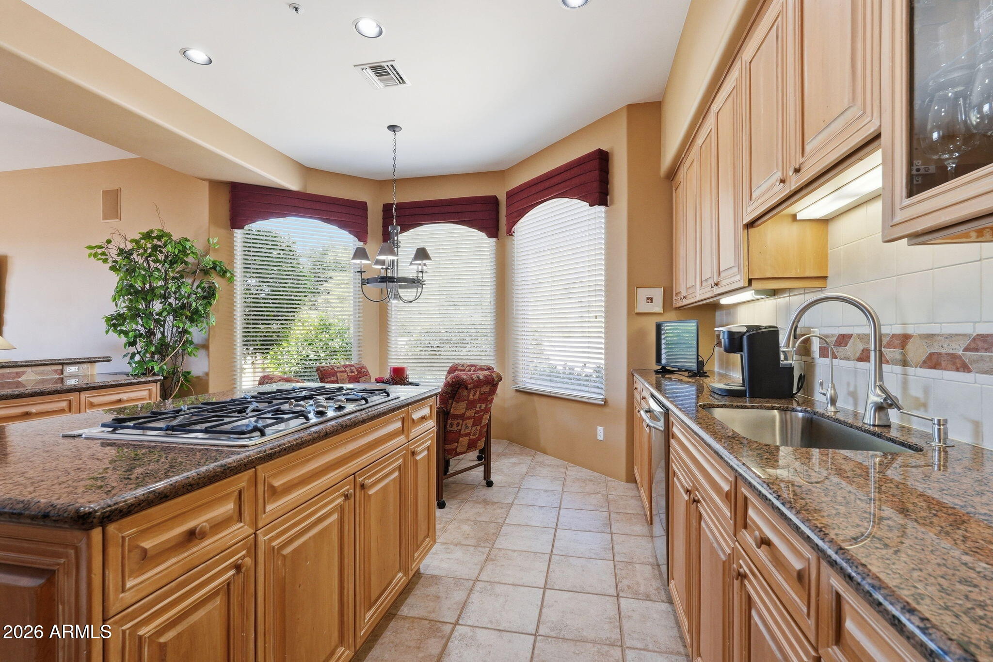 11035 E JUAN TABO Road