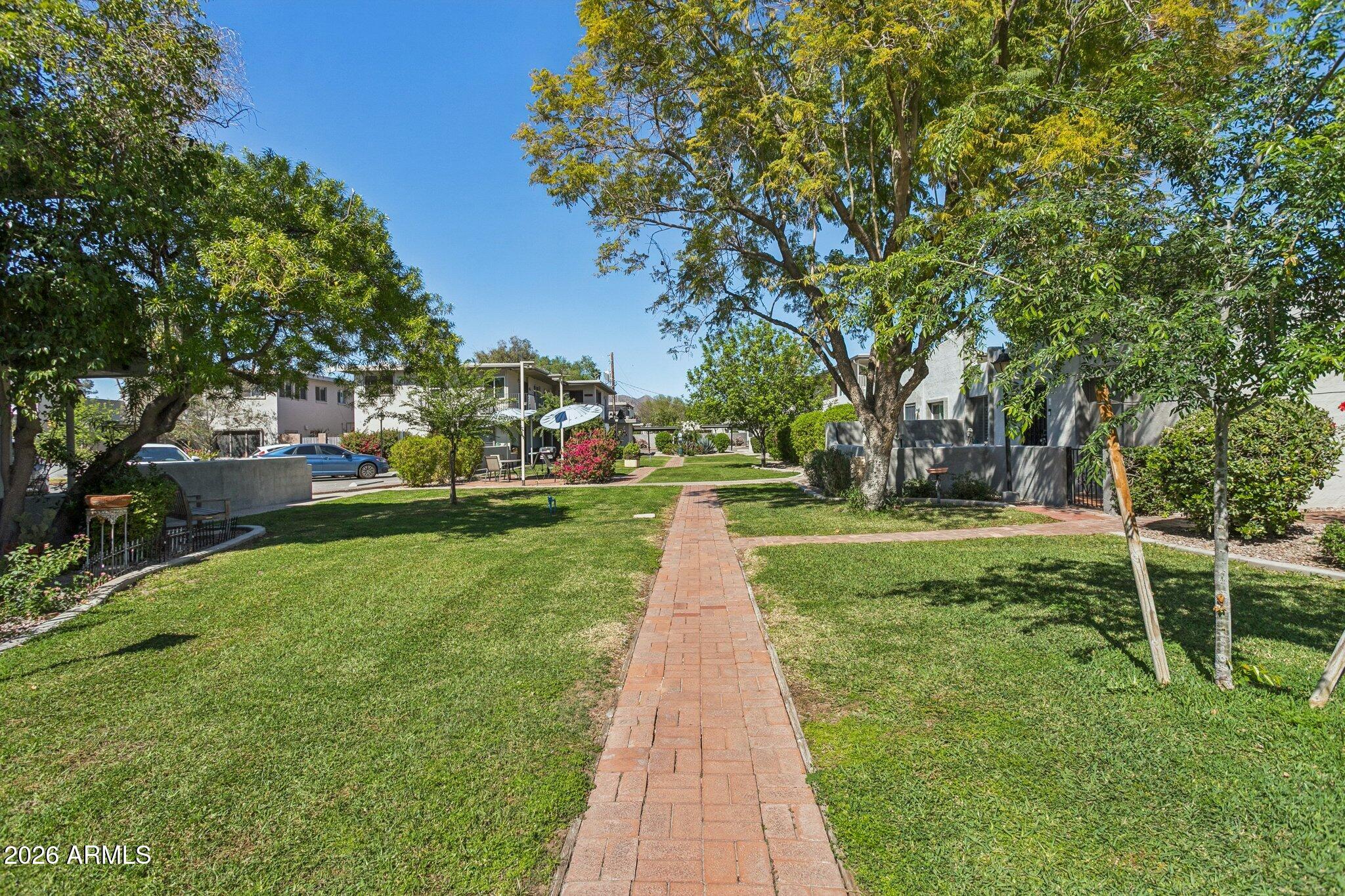 4142 E CALLE REDONDA 62