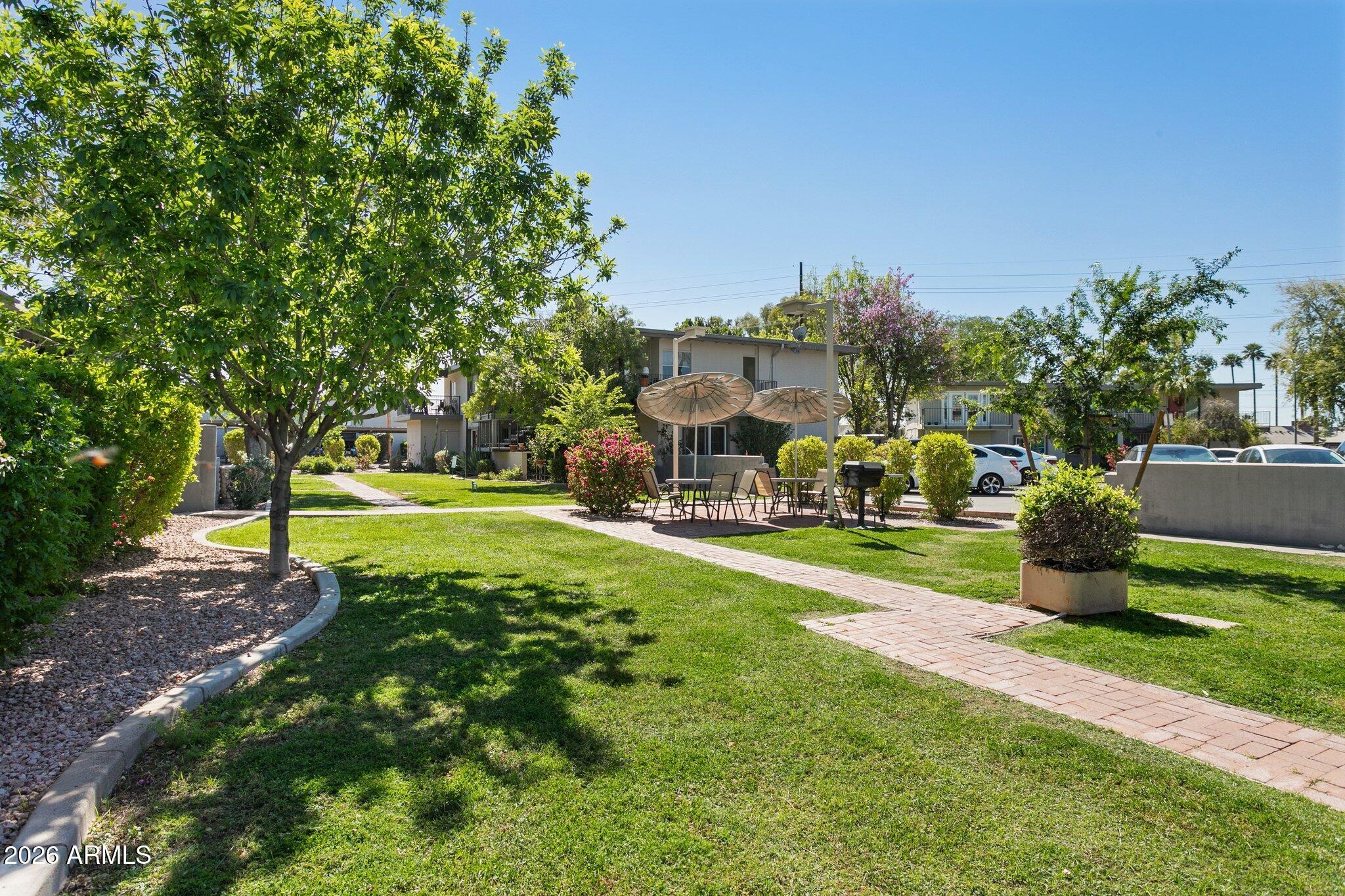 4142 E CALLE REDONDA 62