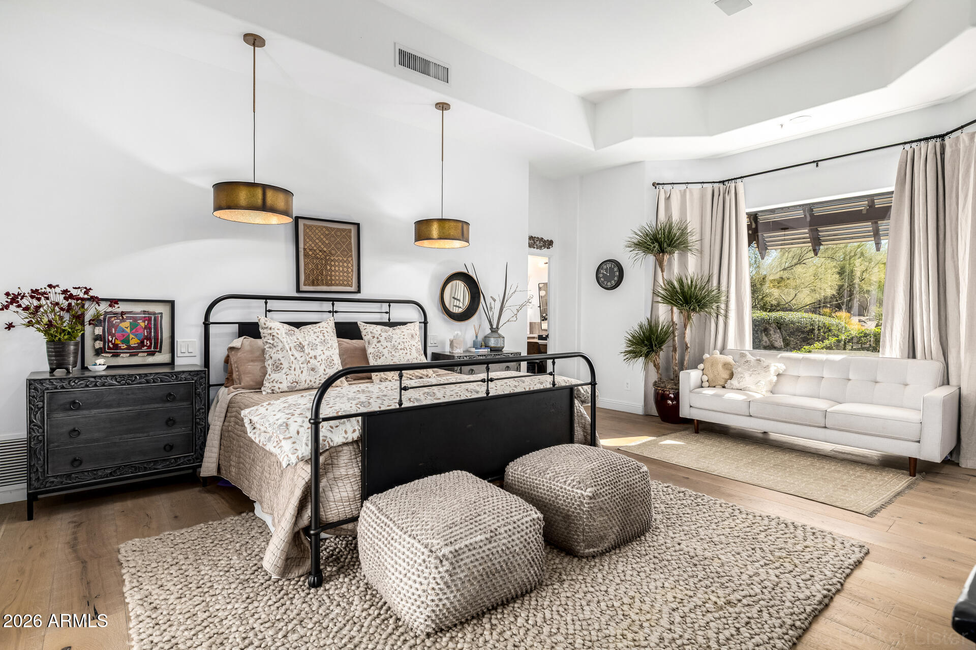 10801 E HAPPY VALLEY Road 24