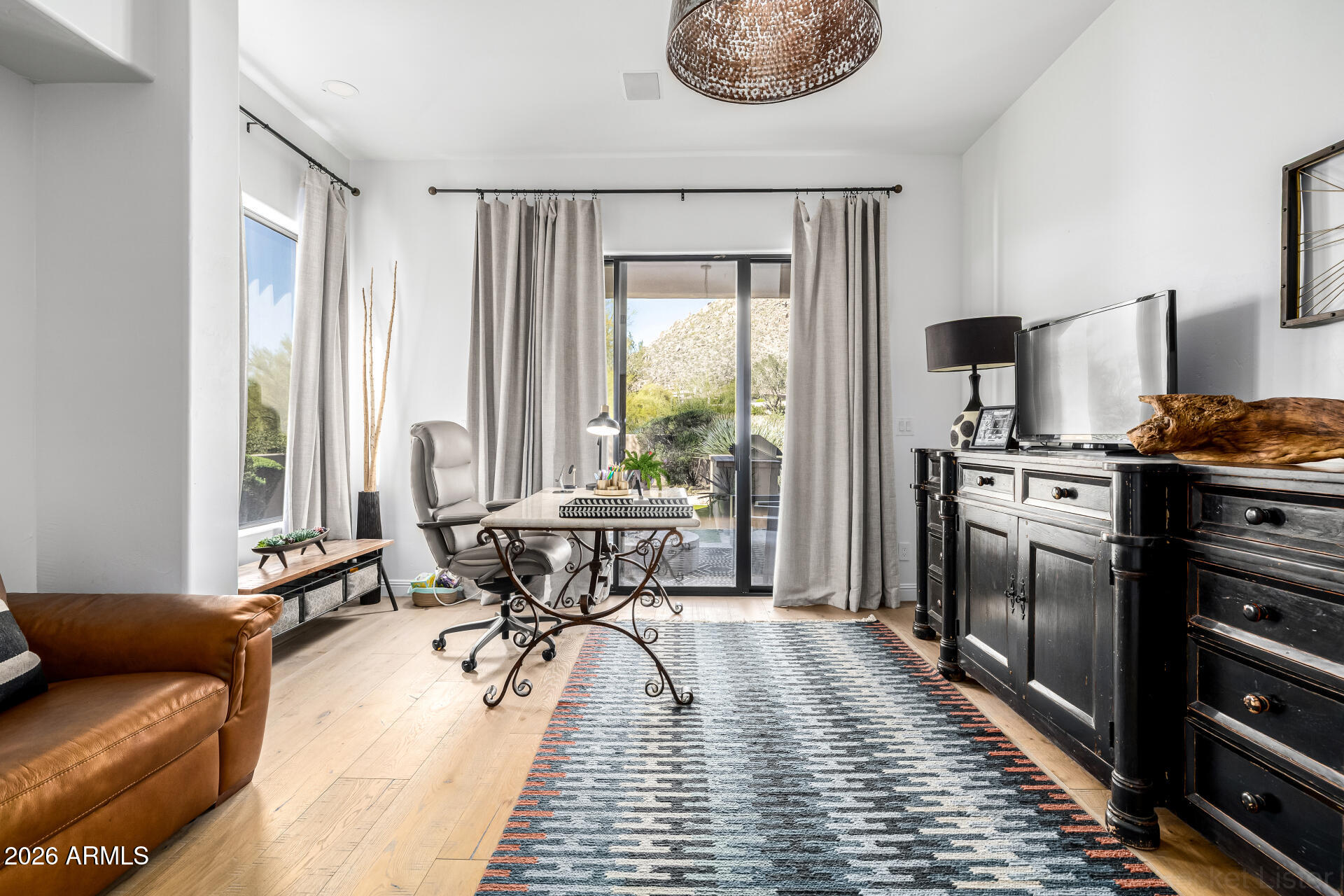 10801 E HAPPY VALLEY Road 24