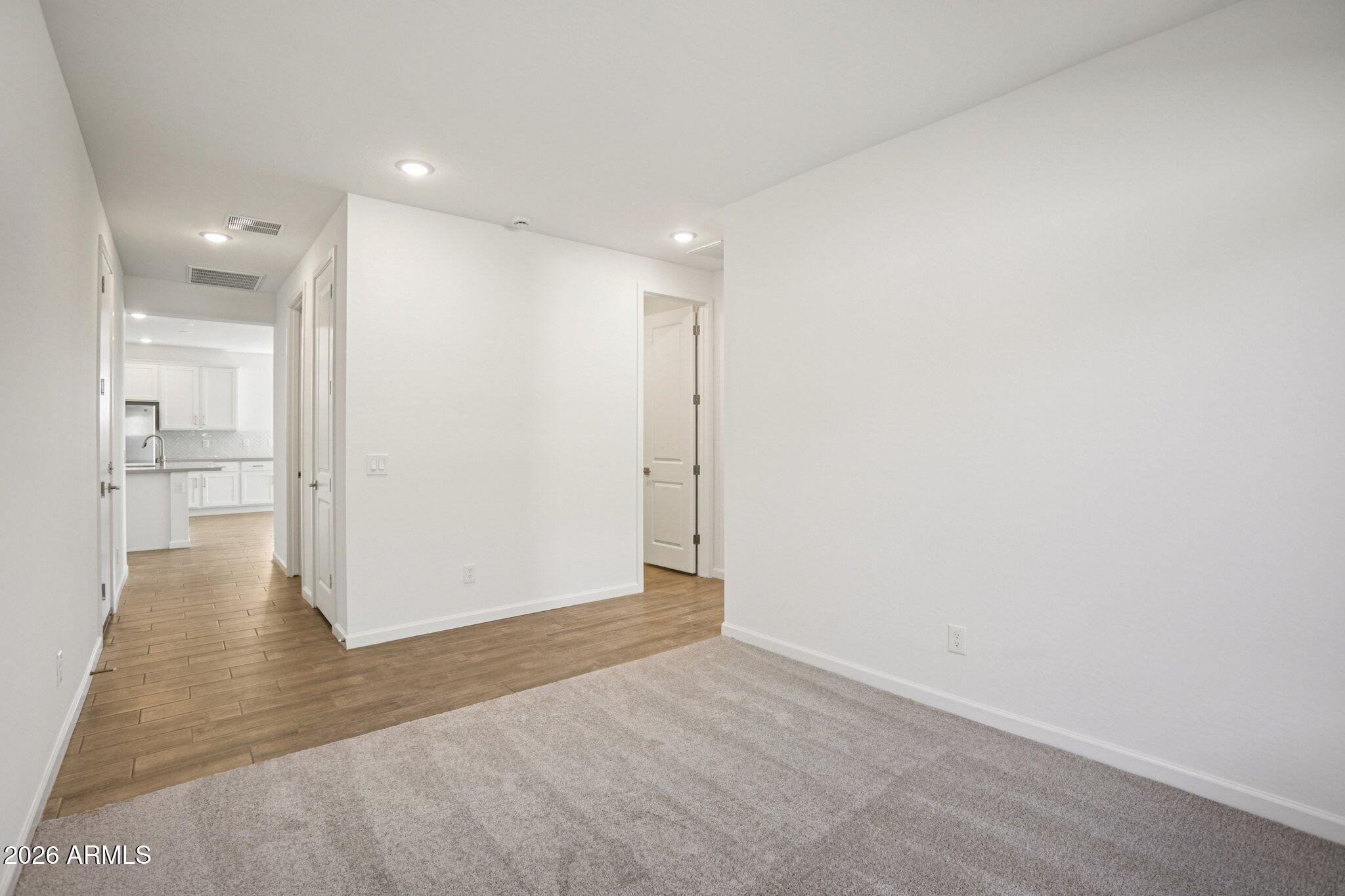 32094 N BUCKAROO Road