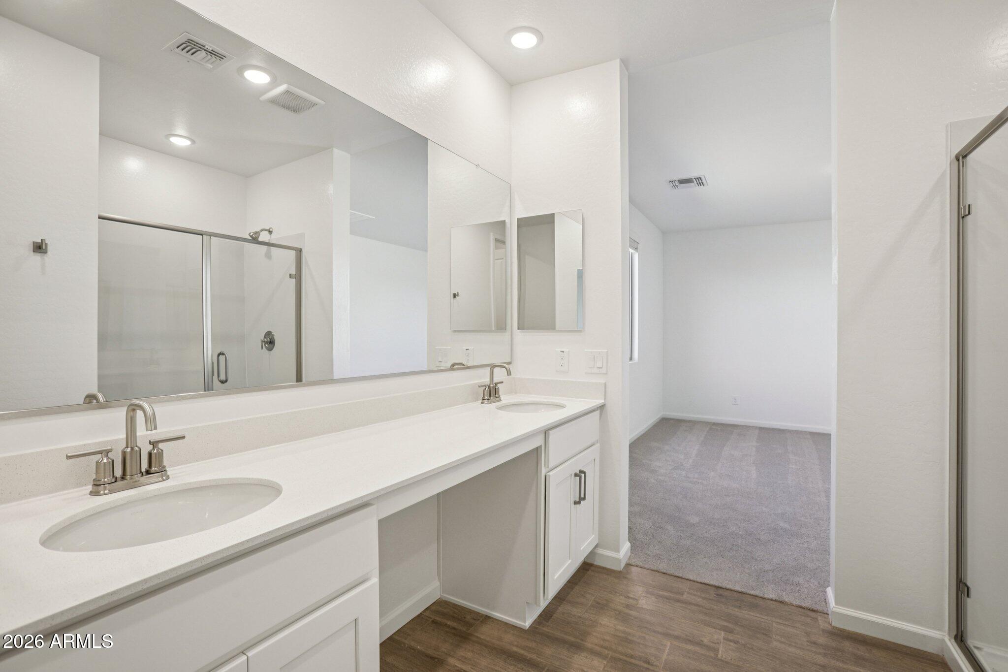 32094 N BUCKAROO Road