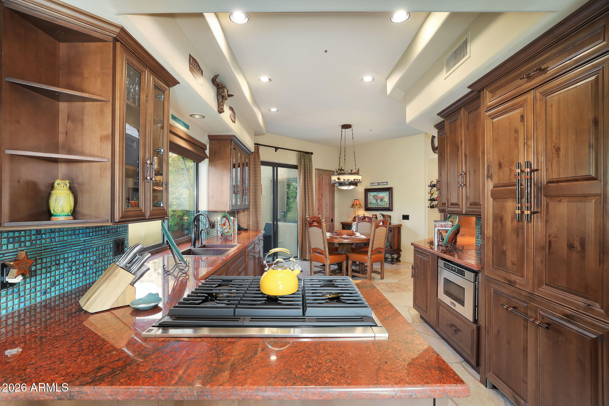 11023 E DE LA O Road