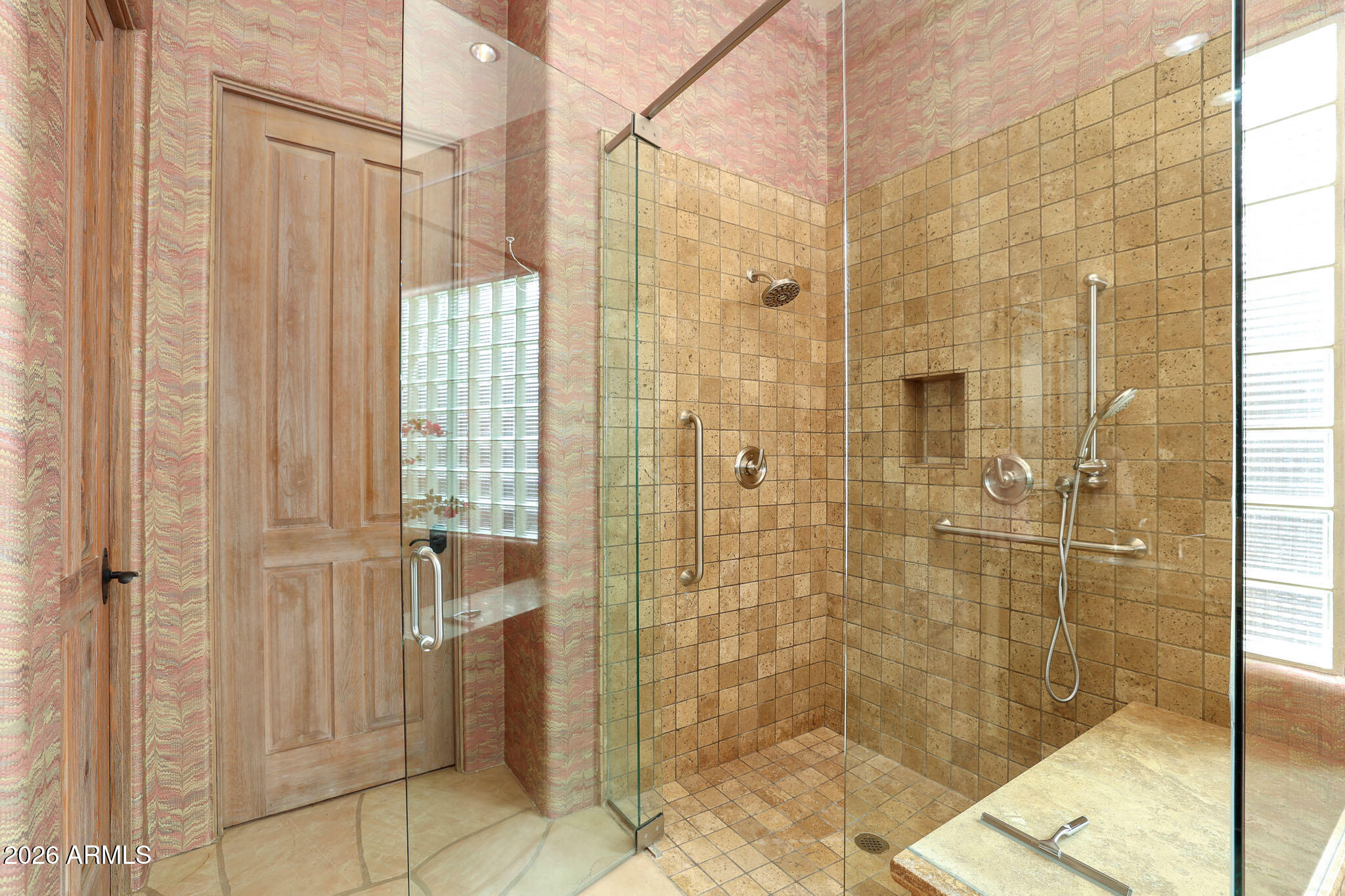 11023 E DE LA O Road