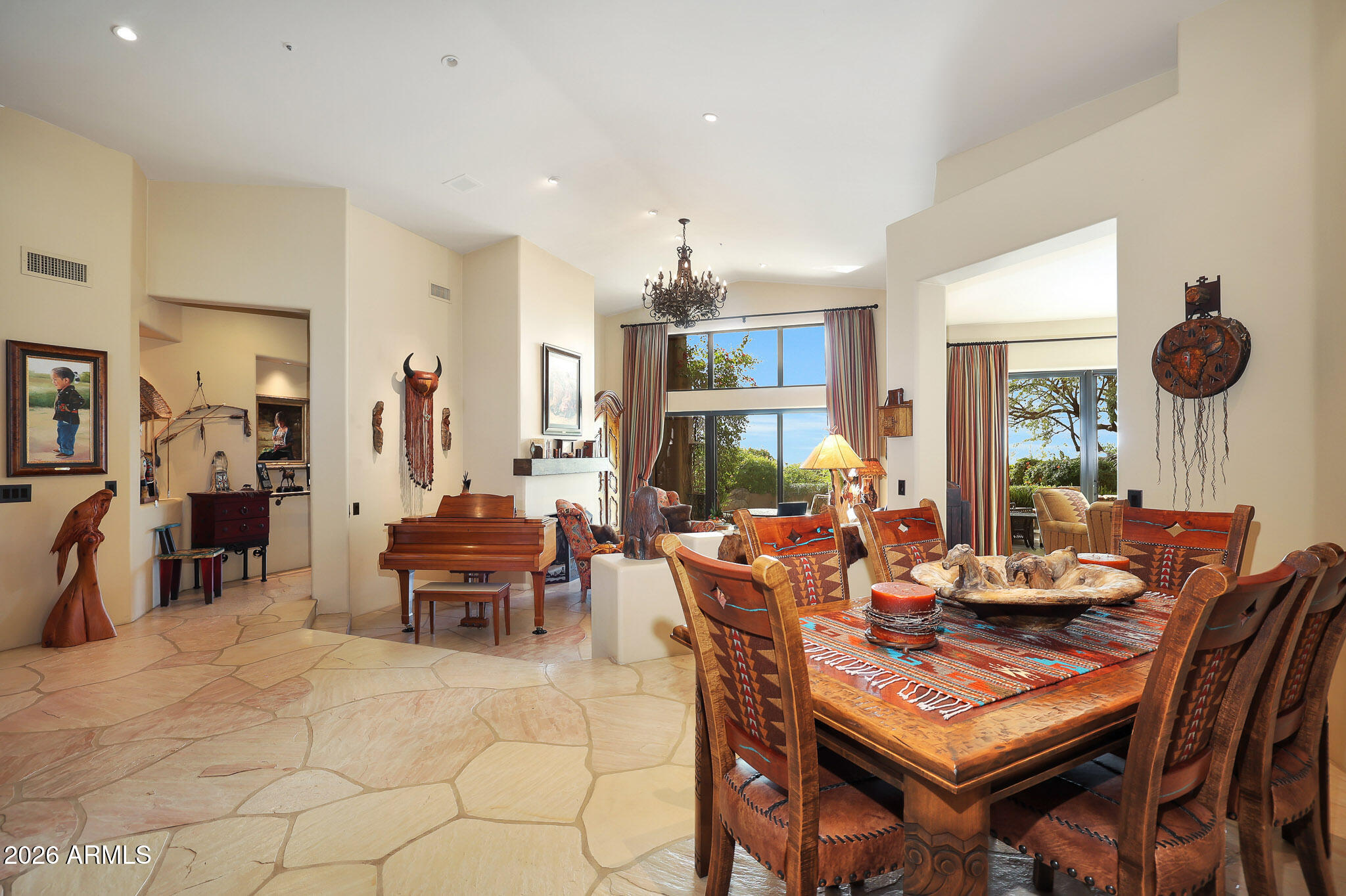 11023 E DE LA O Road