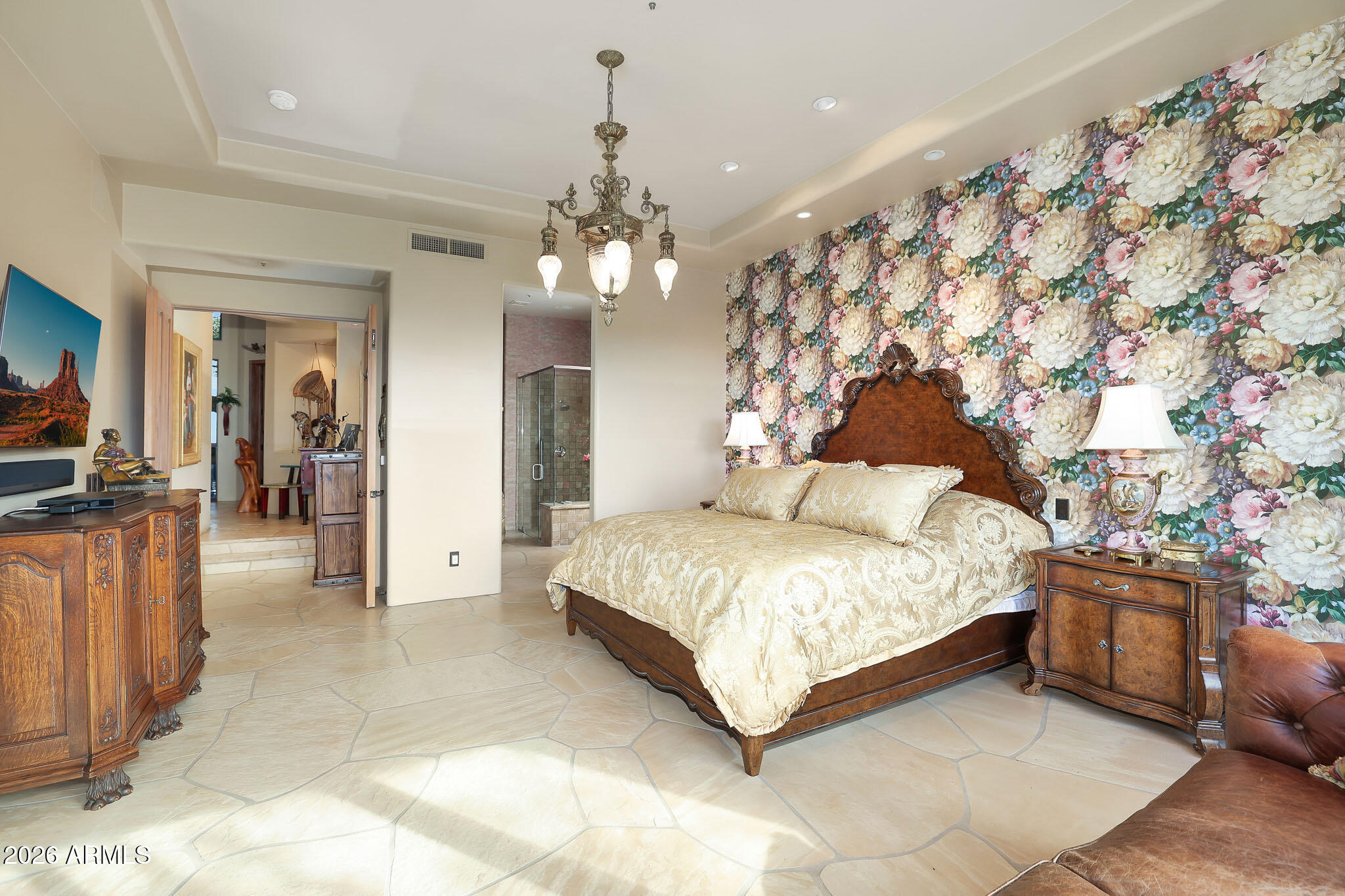 11023 E DE LA O Road