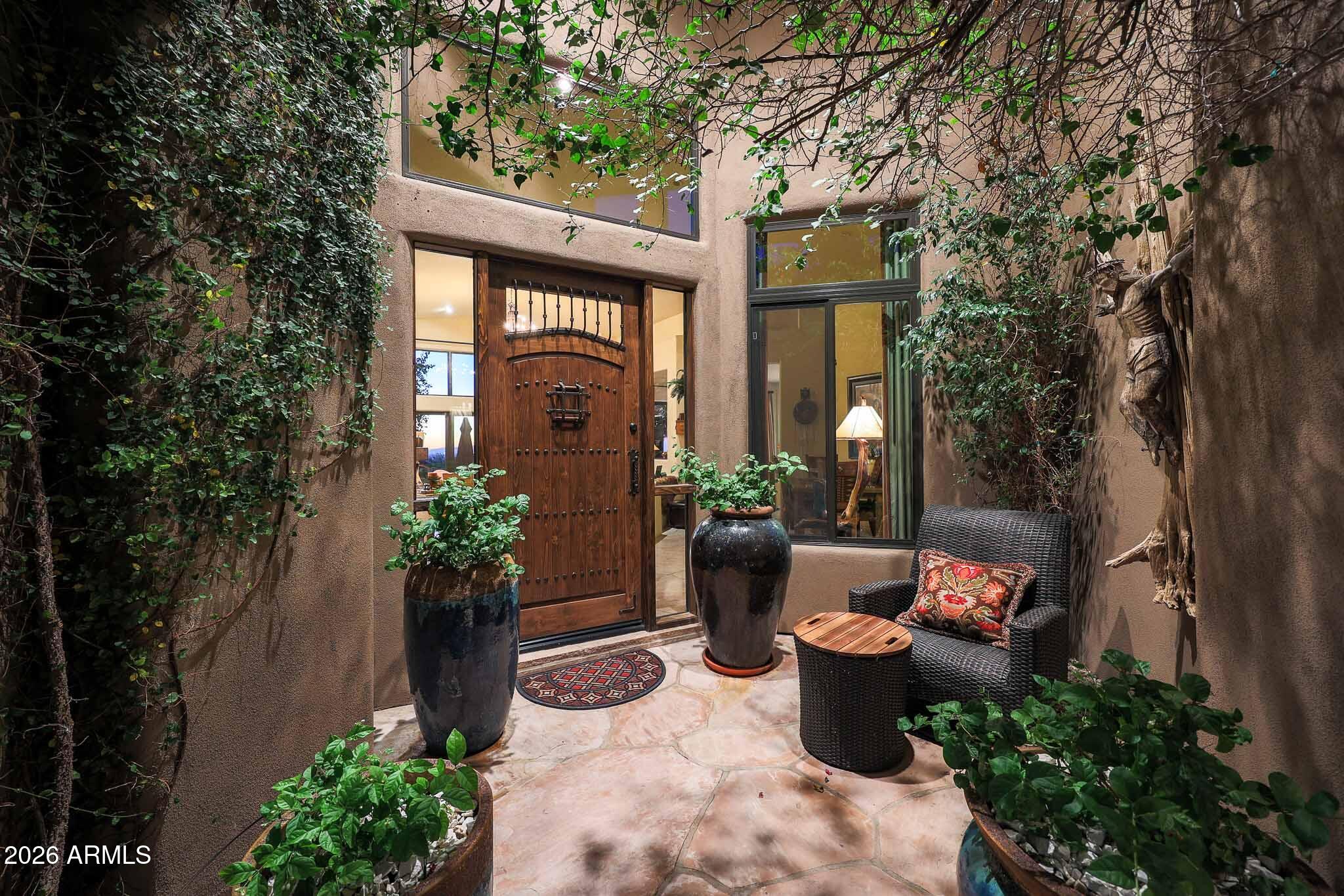 11023 E DE LA O Road