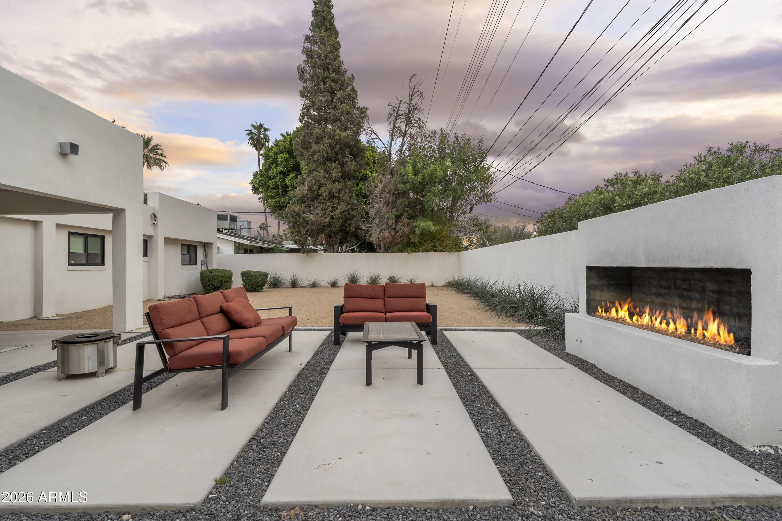 4639 E OSBORN Road