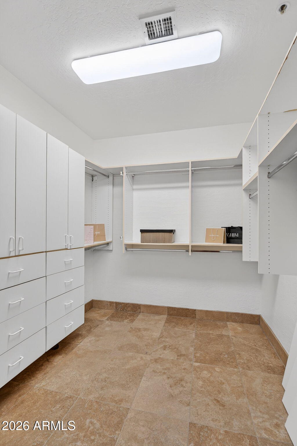 7030 E MORNING VISTA Lane