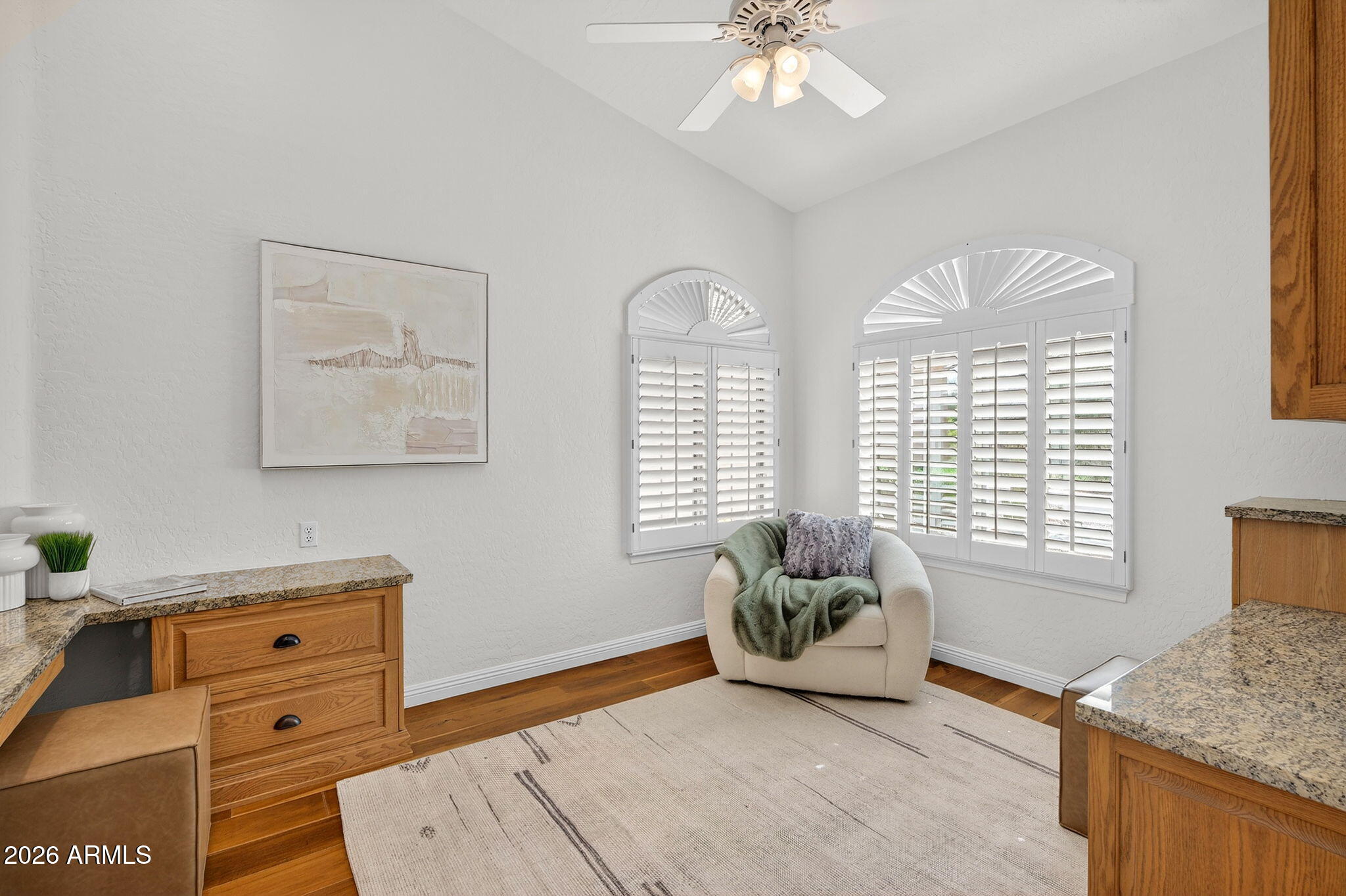 7030 E MORNING VISTA Lane