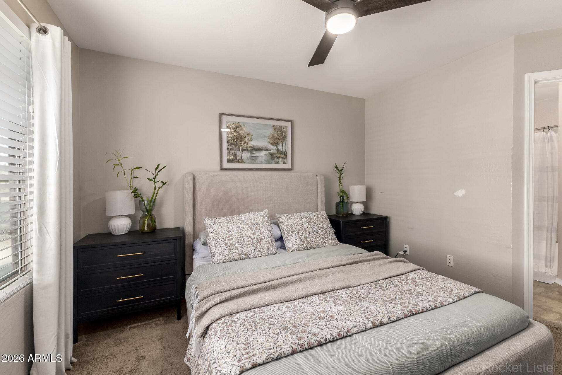 8511 W JOCELYN Terrace