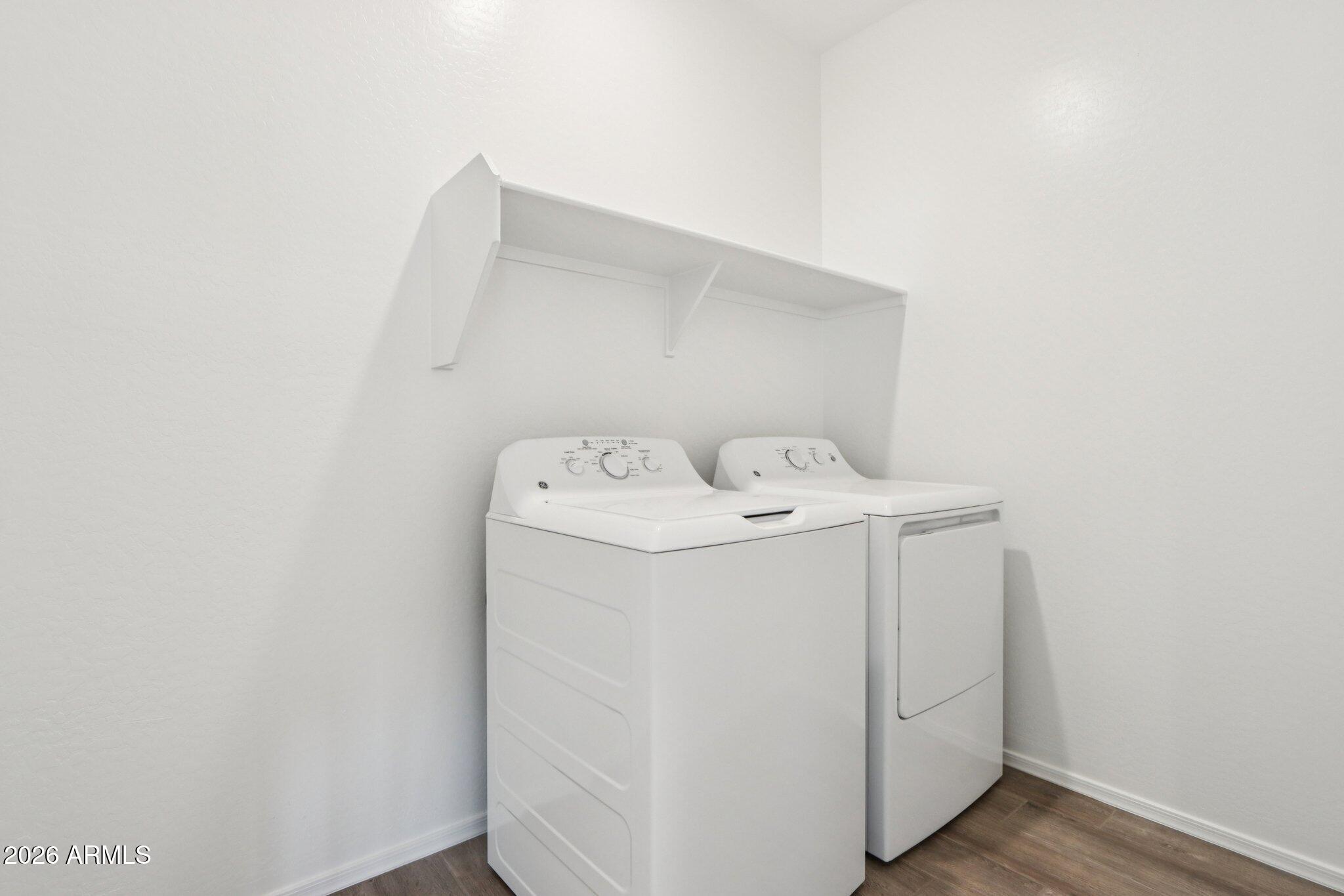 24265 W BOWKER Street