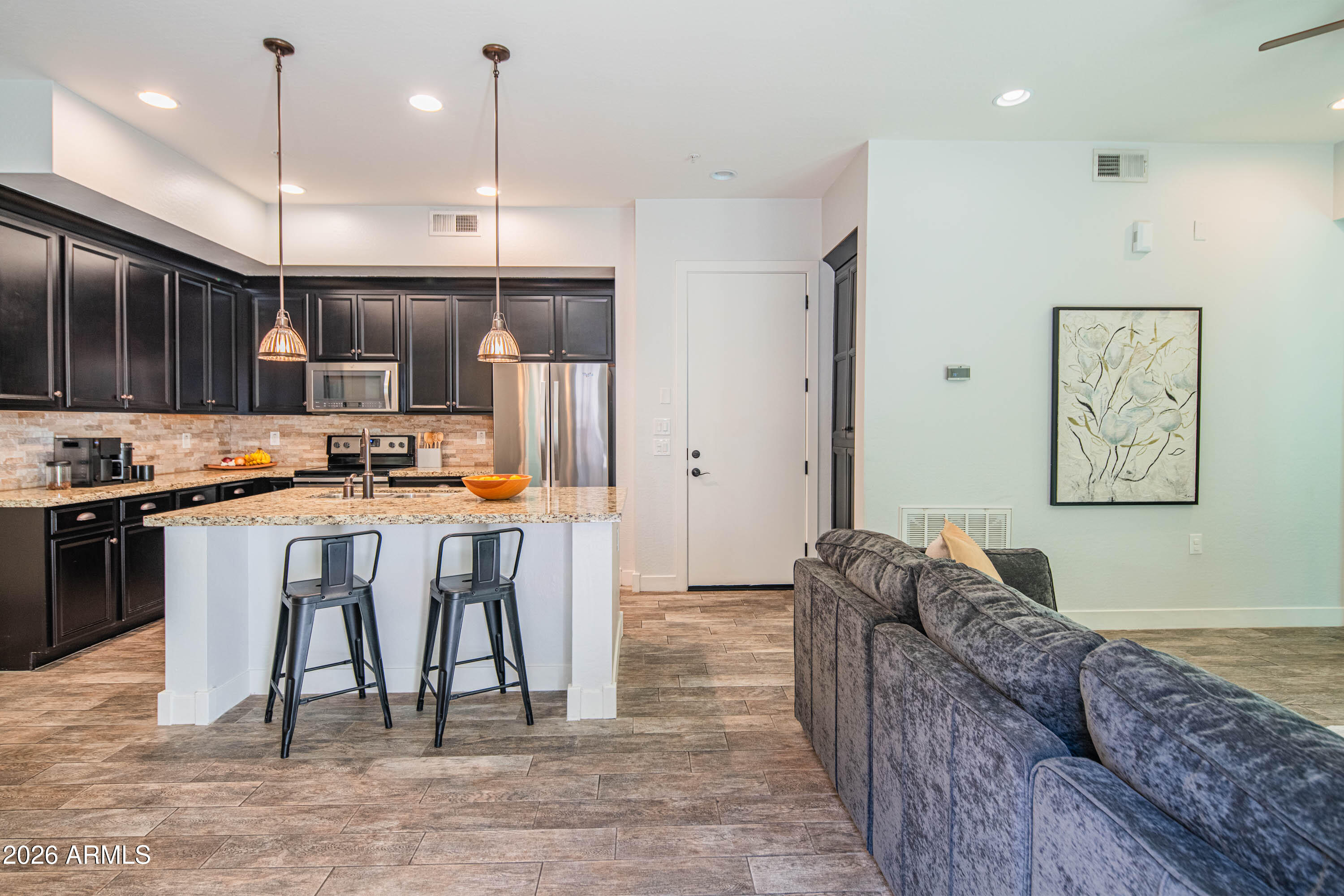 6565 E THOMAS Road 1129