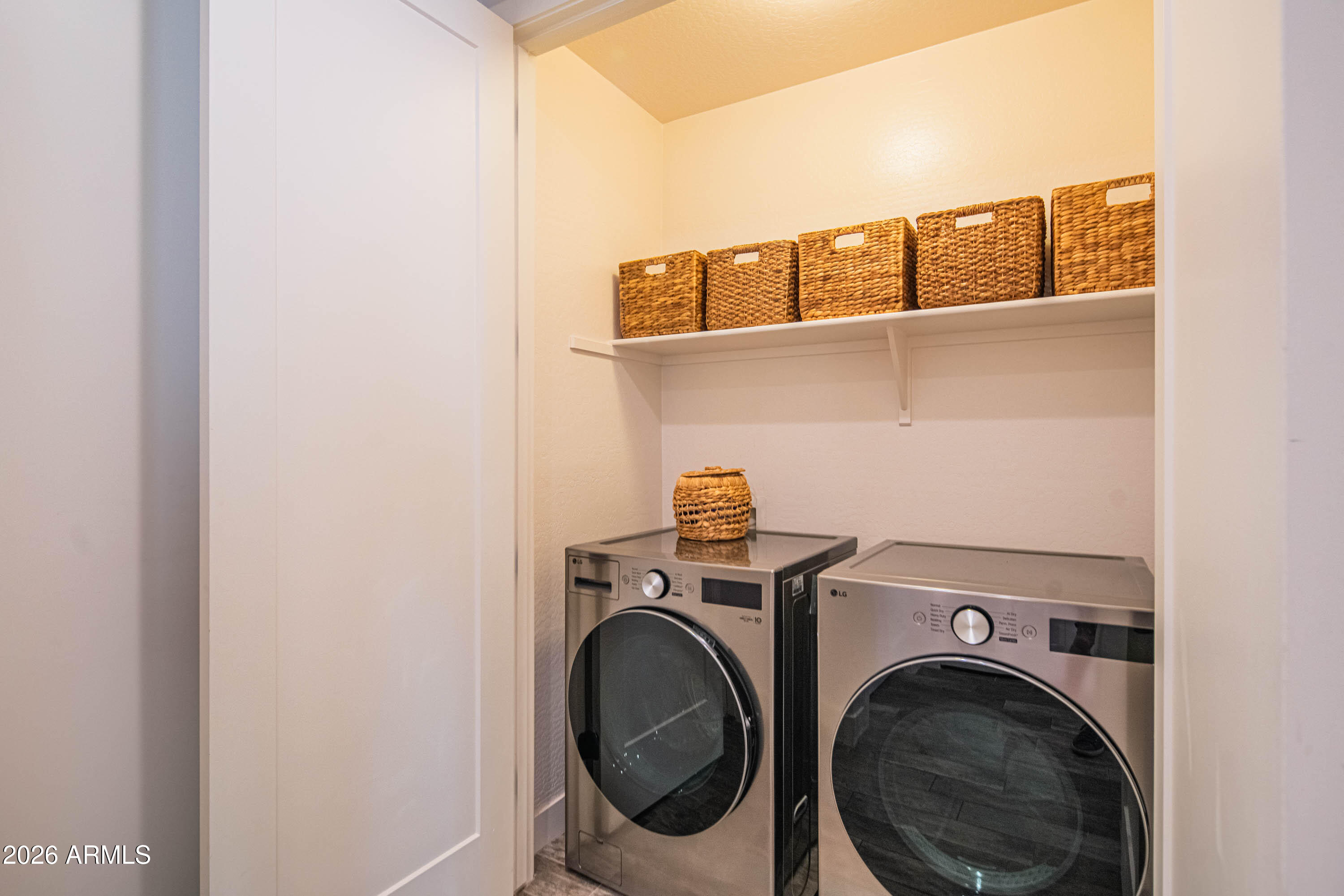 6565 E THOMAS Road 1129