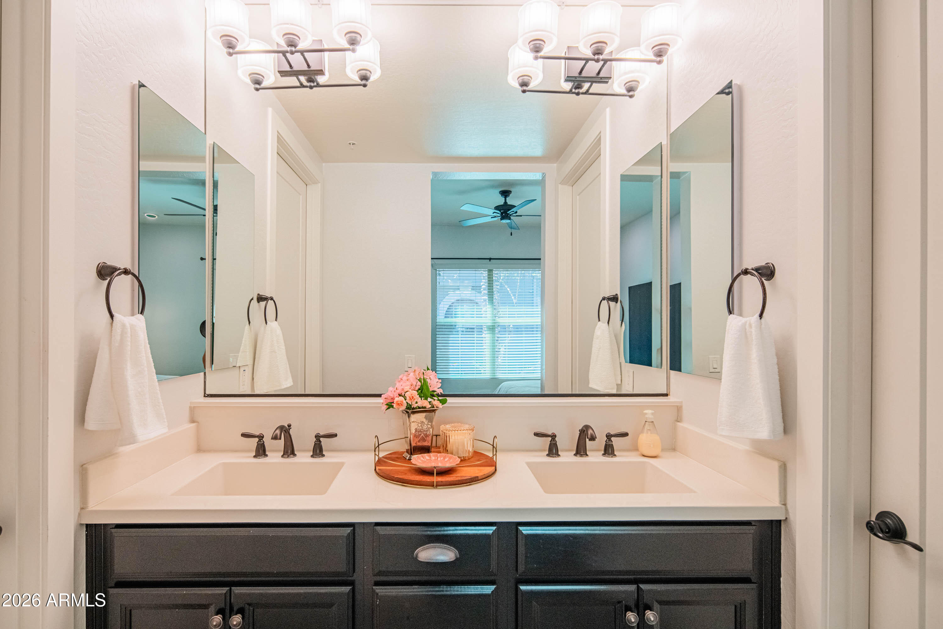 6565 E THOMAS Road 1129