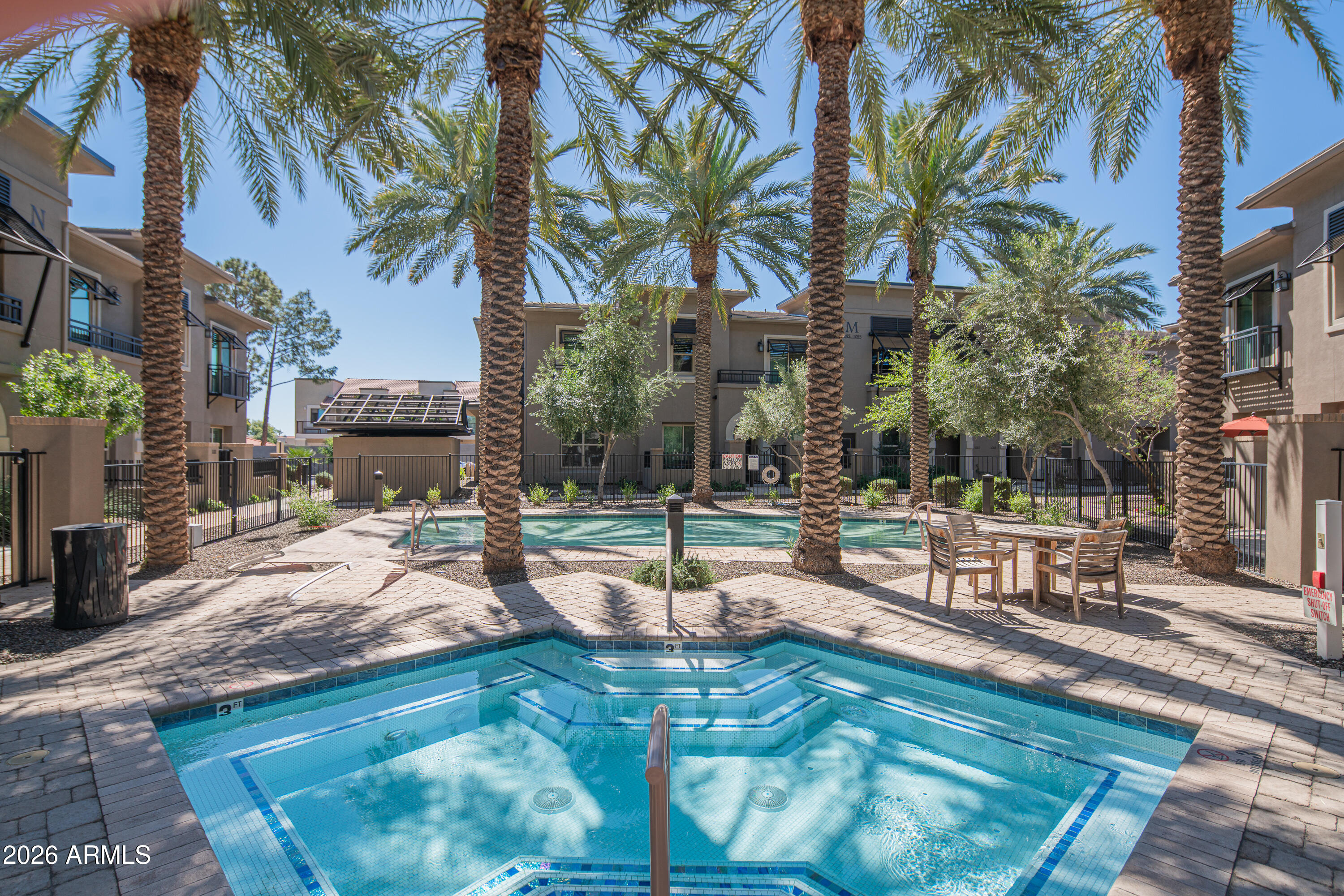 6565 E THOMAS Road 1129