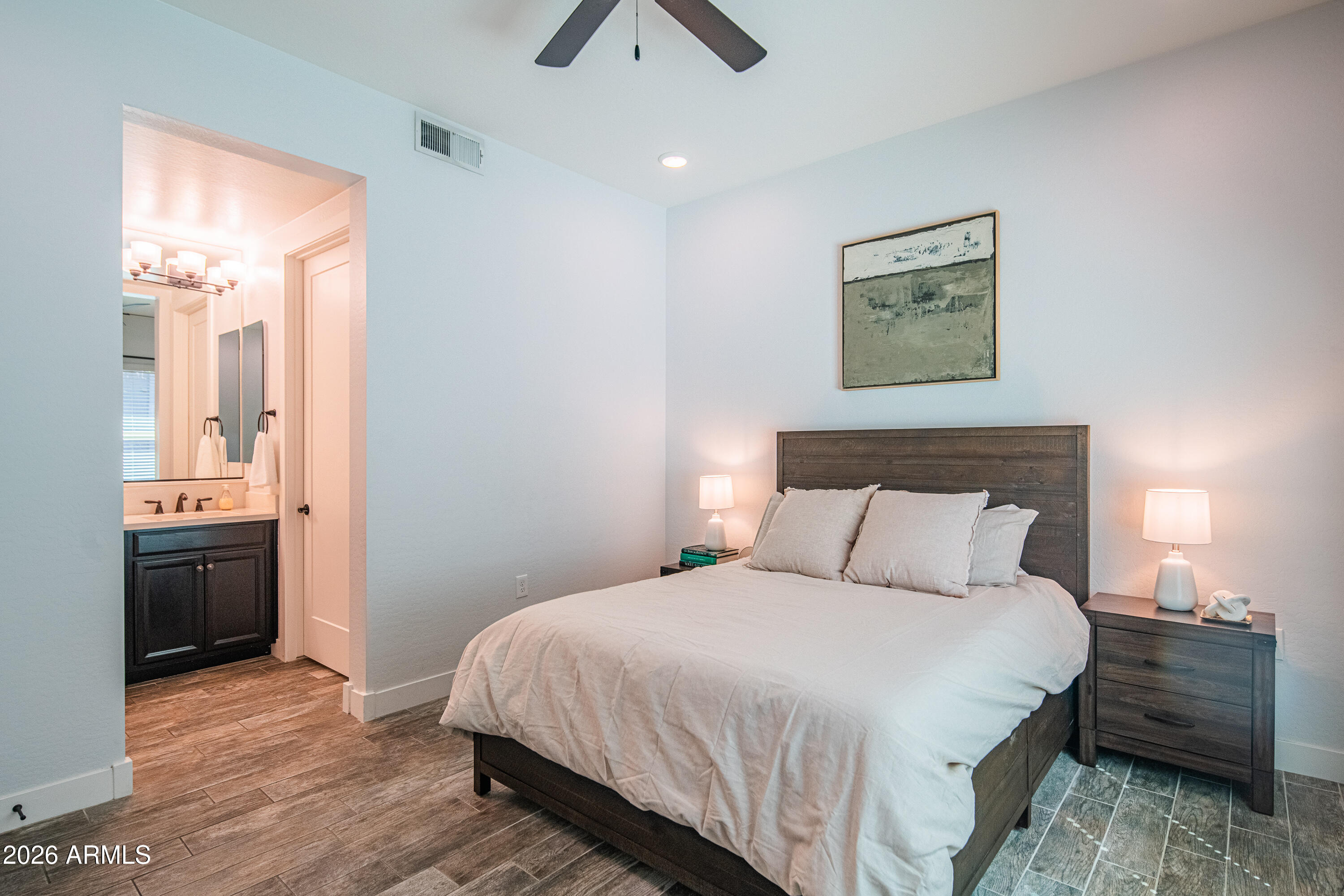 6565 E THOMAS Road 1129