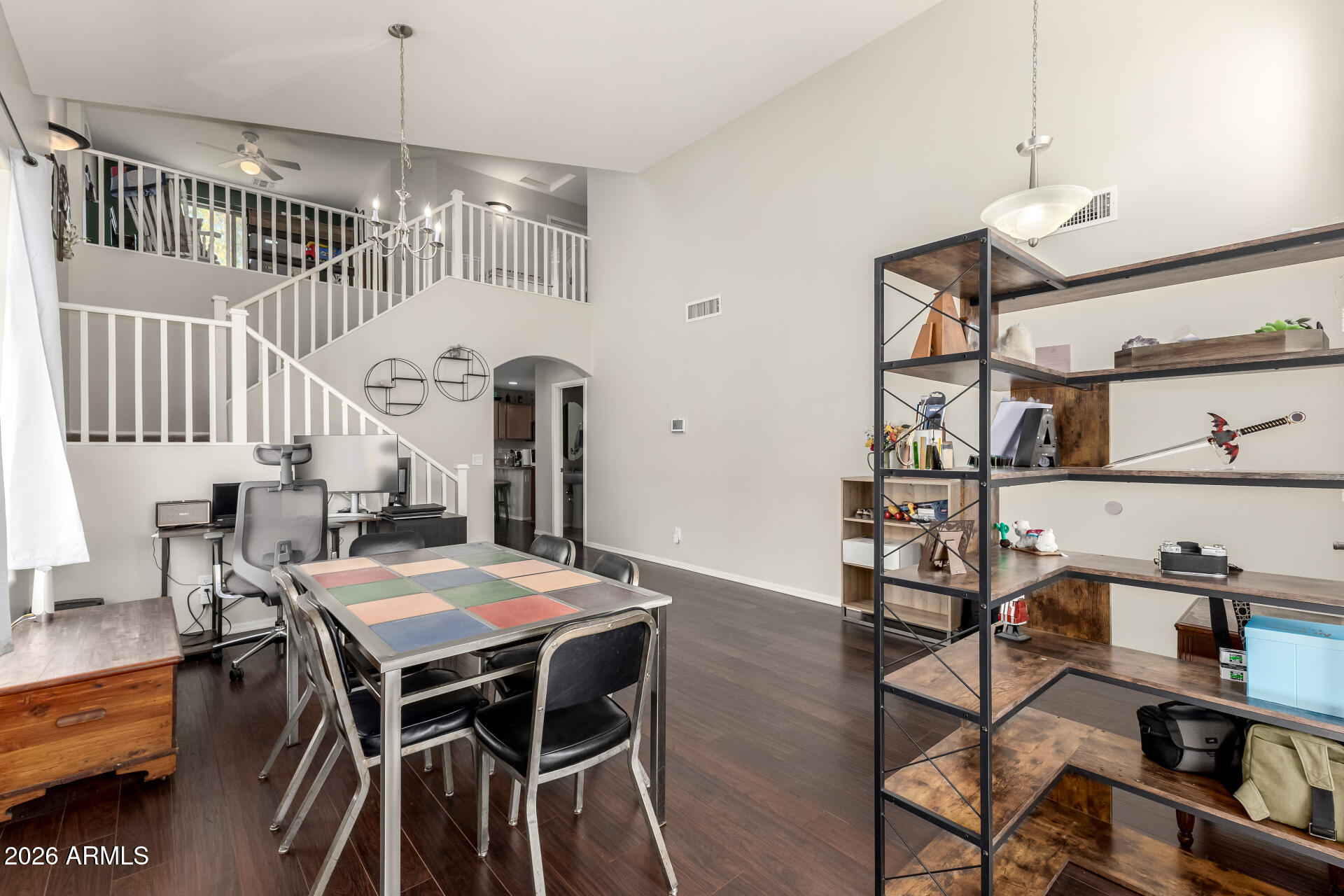 1394 E PENNY Lane