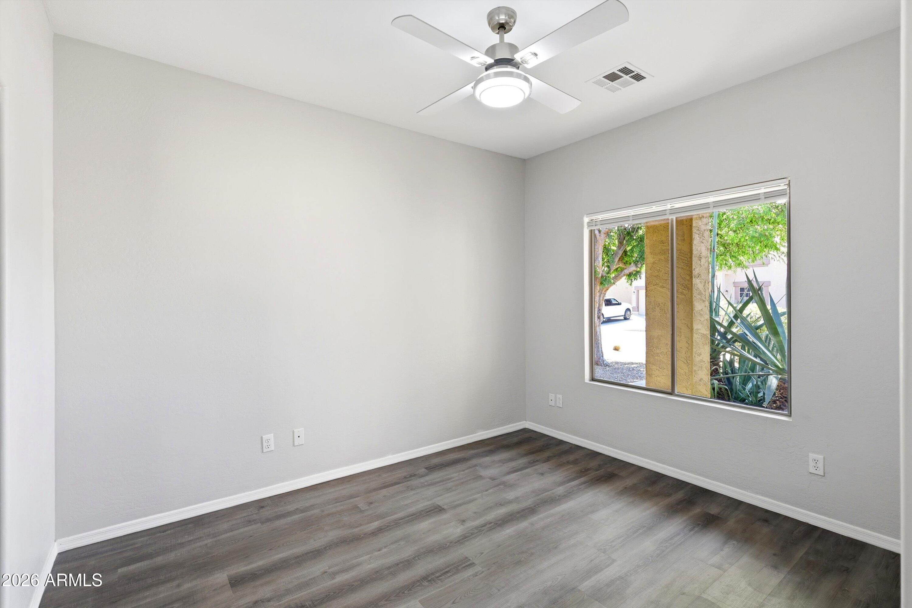 380 E MOUNTAIN VIEW Road