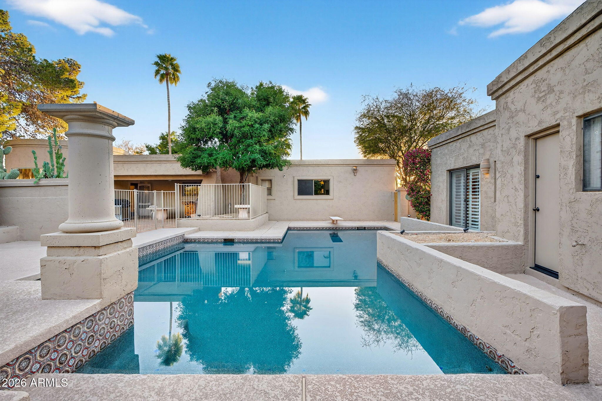 8320 E CALLE DE ALEGRIA