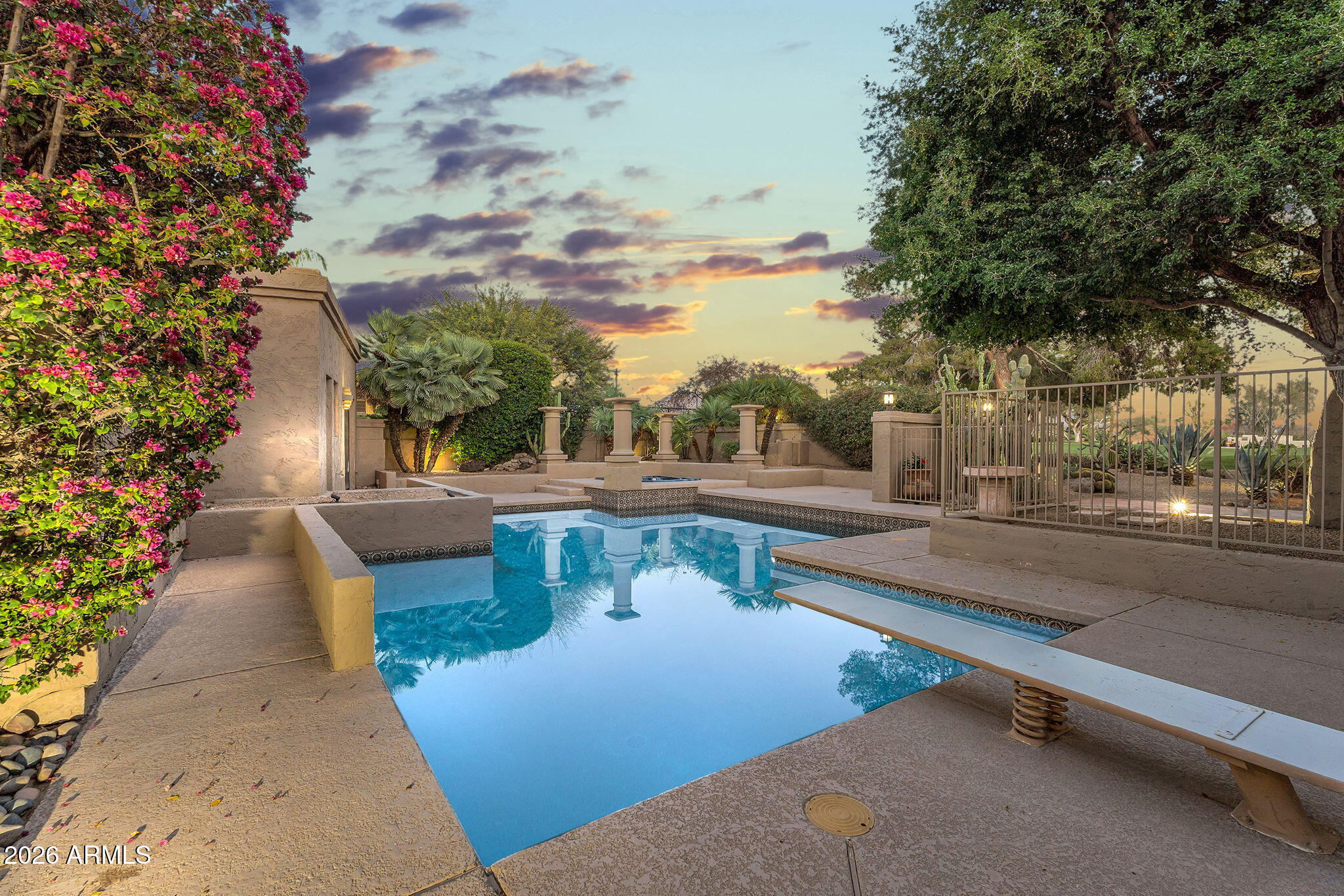 8320 E CALLE DE ALEGRIA