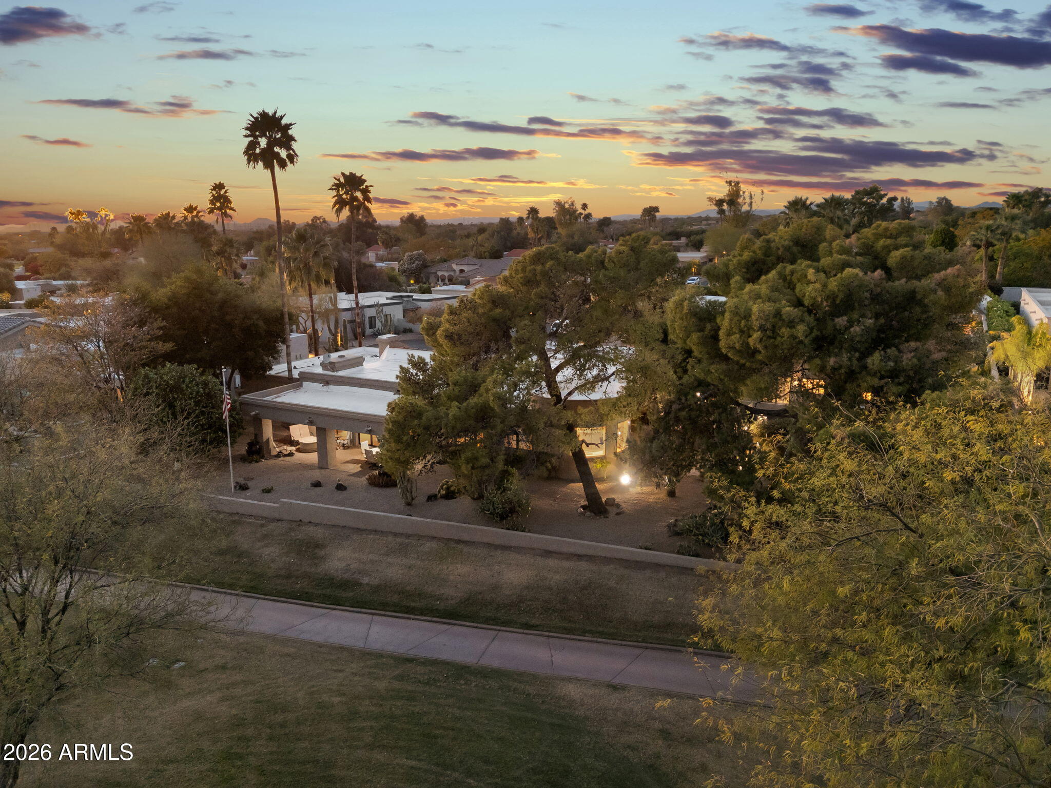 8320 E CALLE DE ALEGRIA