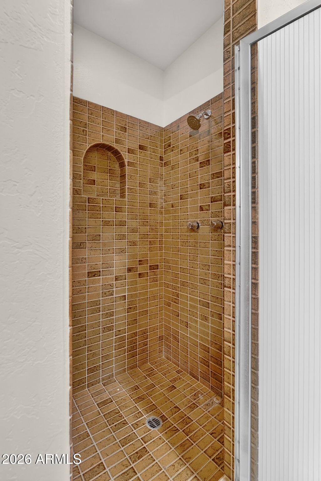 8320 E CALLE DE ALEGRIA