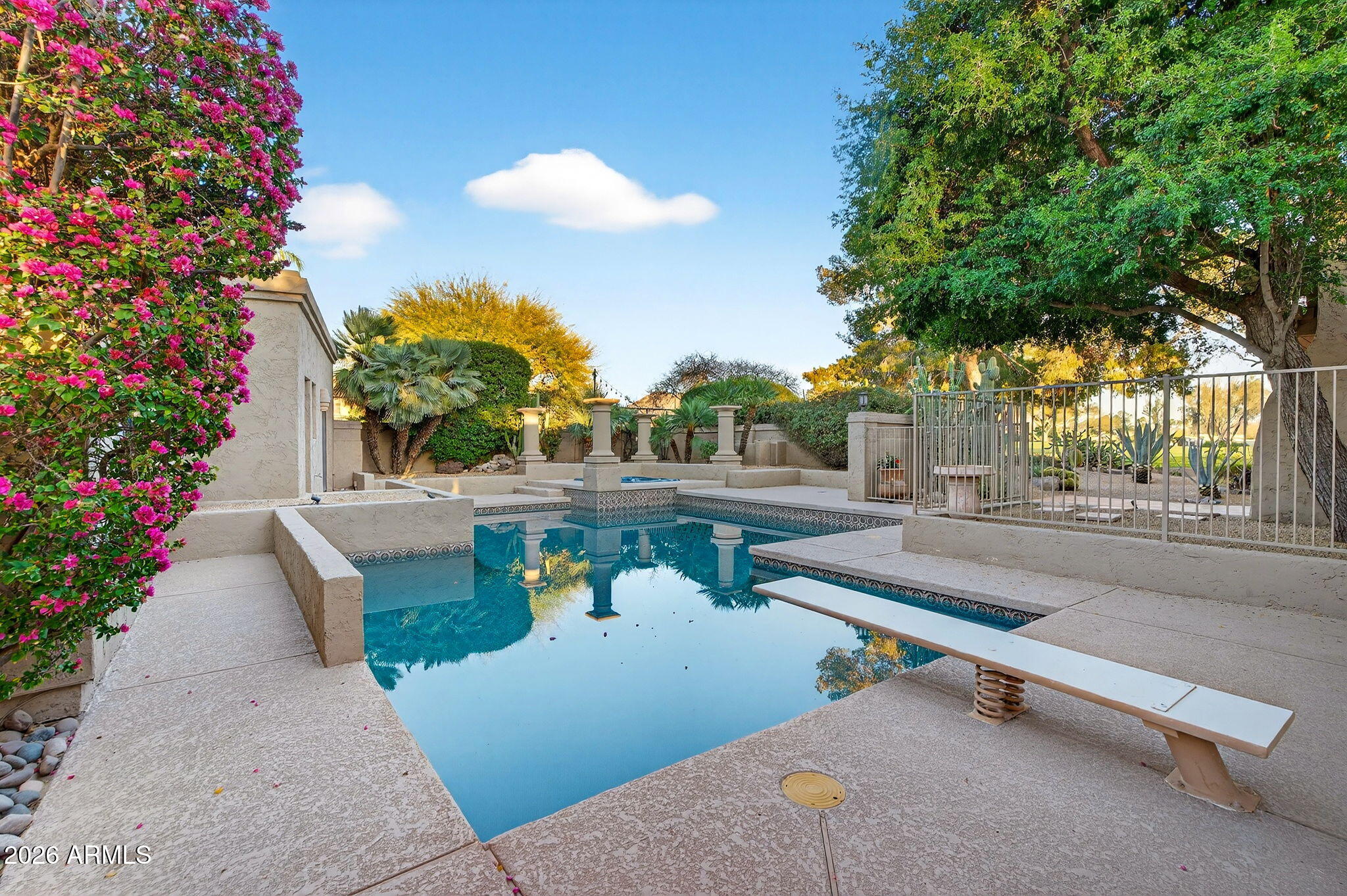 8320 E CALLE DE ALEGRIA