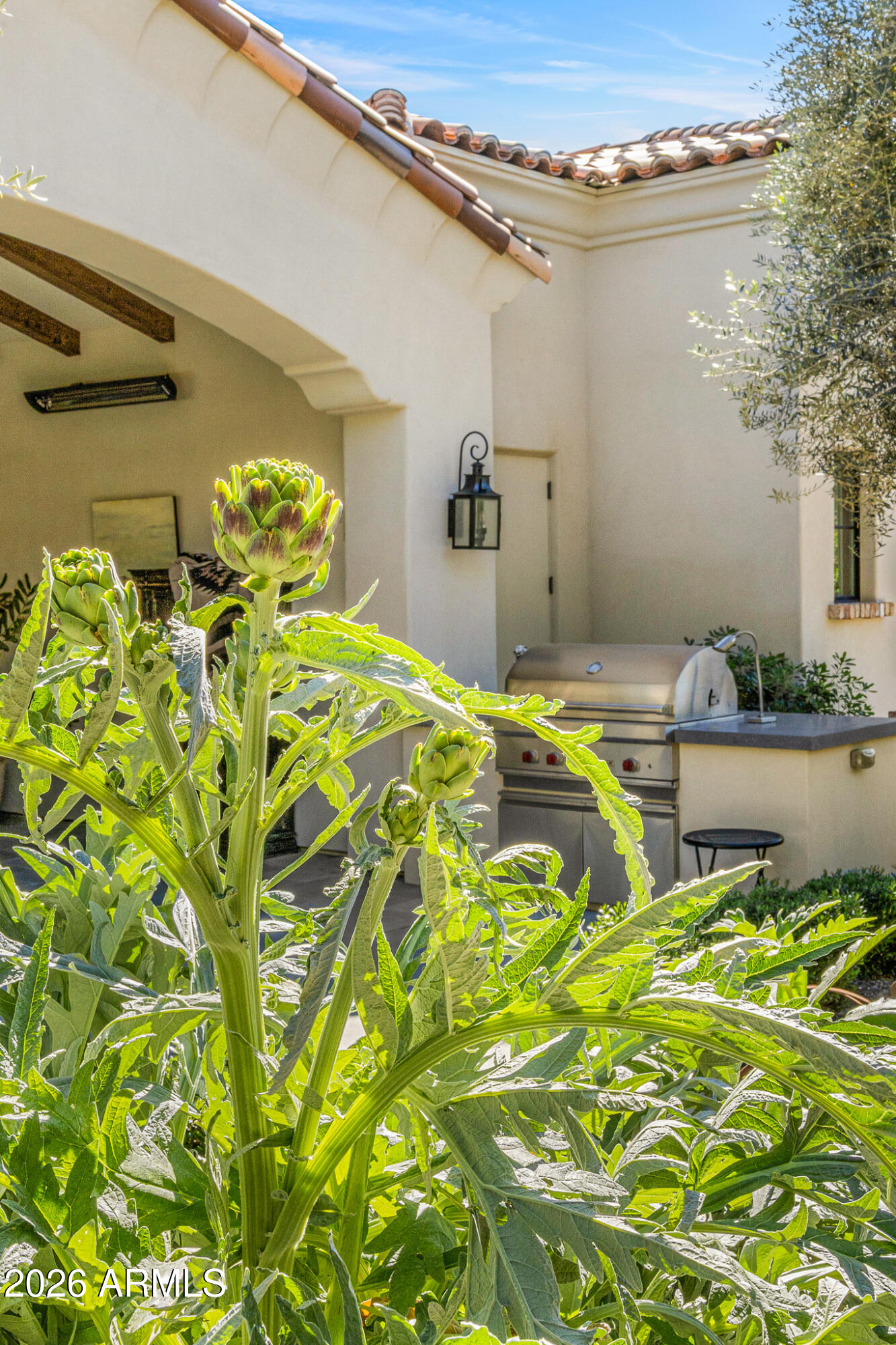 5858 E CABALLO Drive