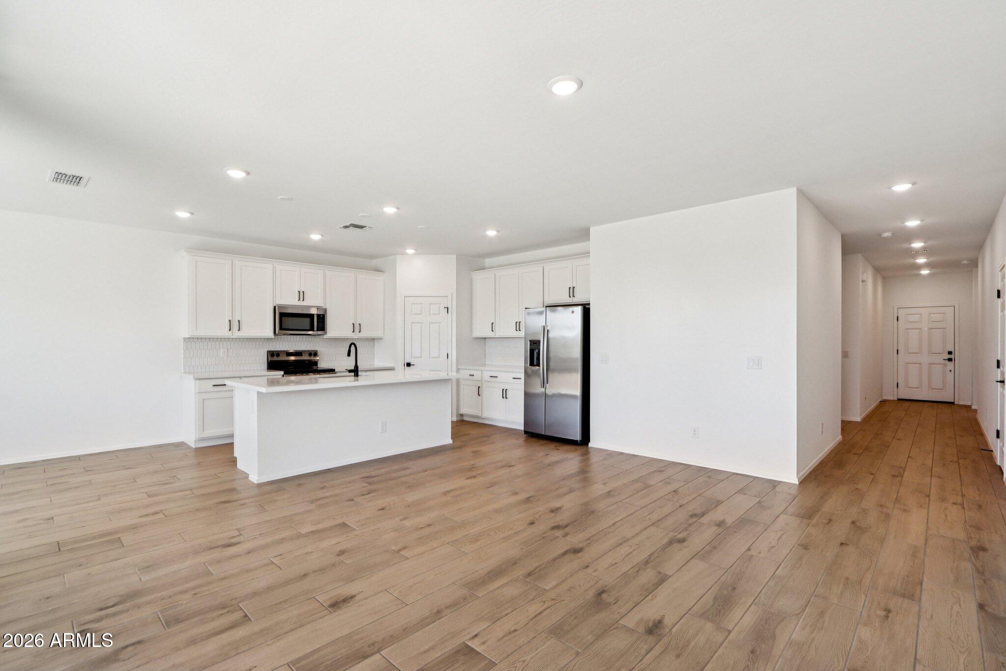 24247 W BOWKER Street