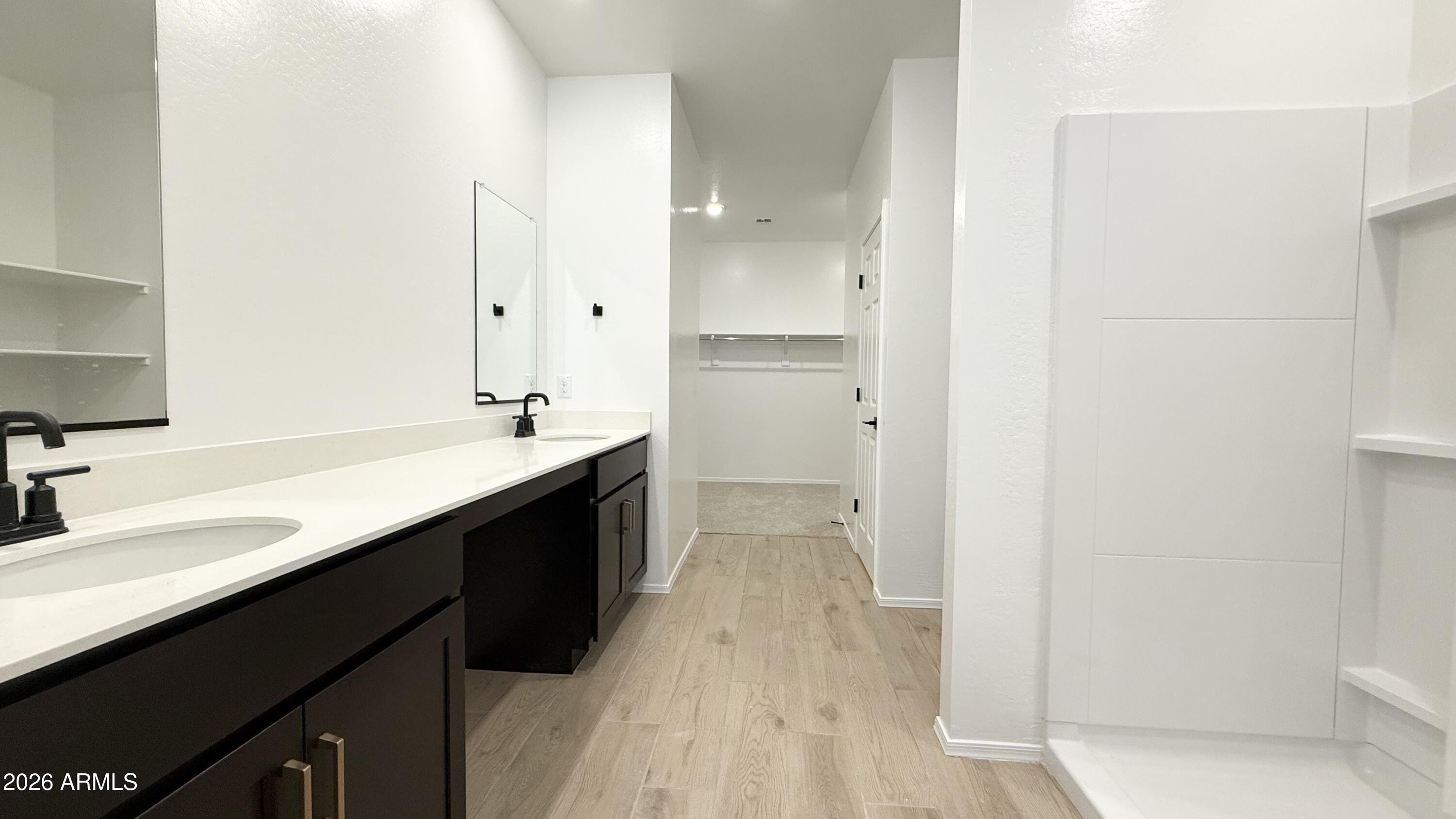 24248 W BOWKER Street