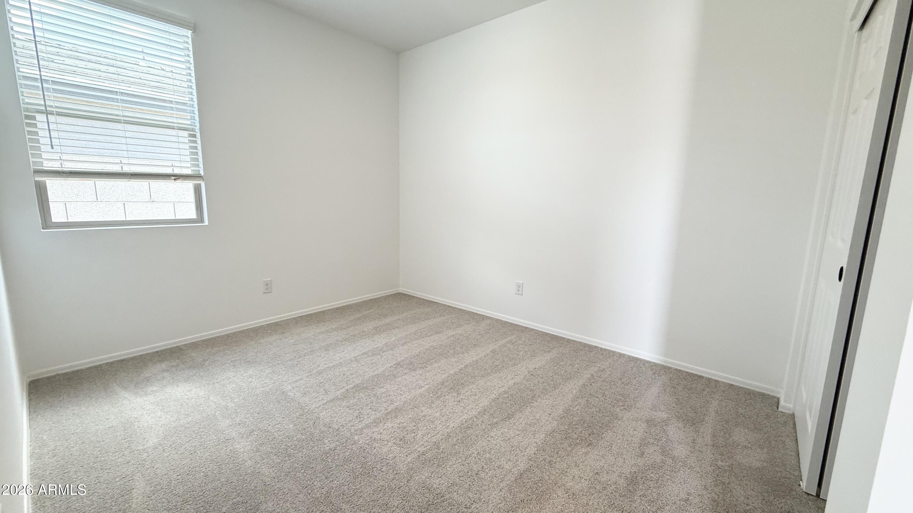 24248 W BOWKER Street