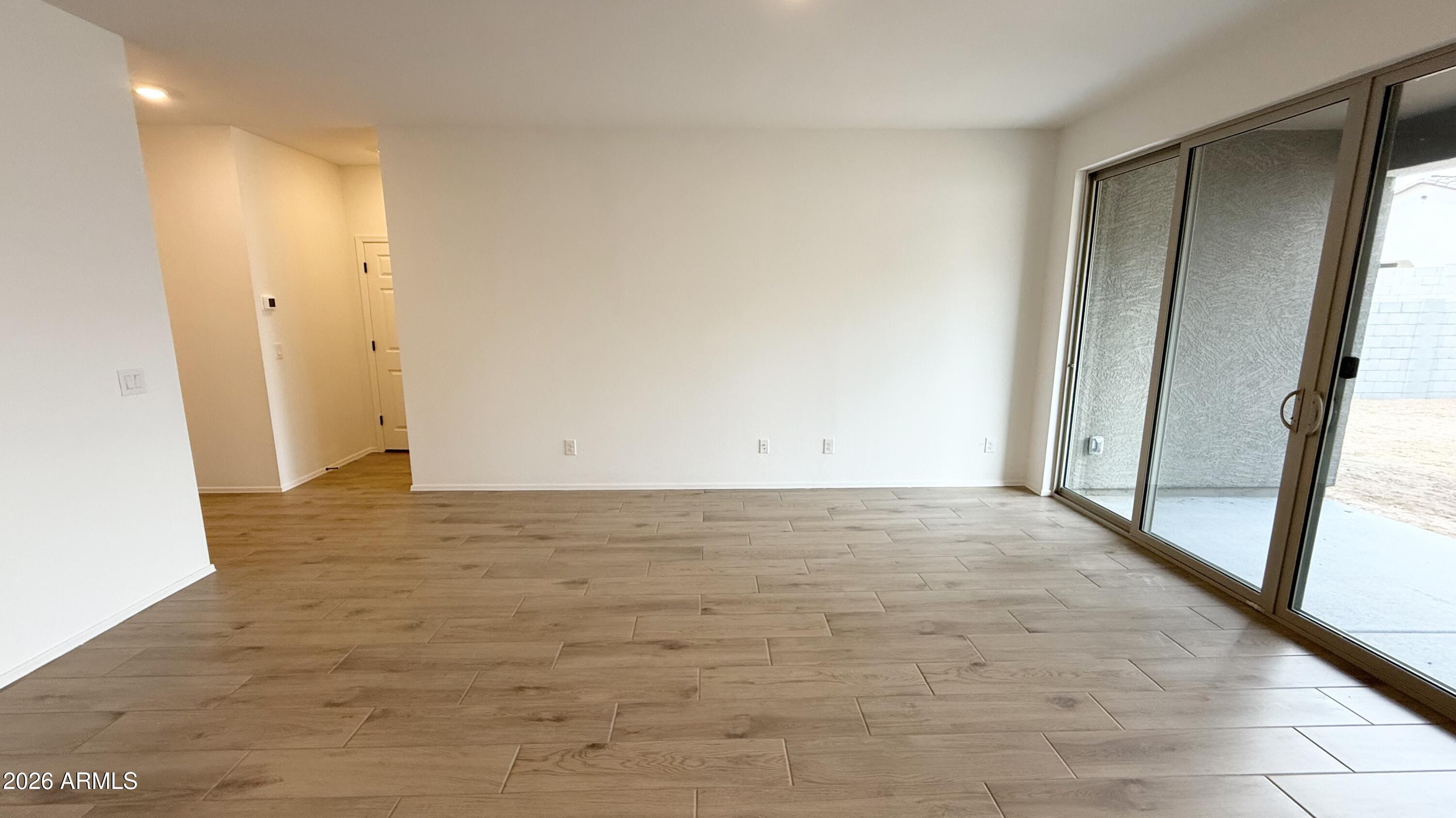 24248 W BOWKER Street