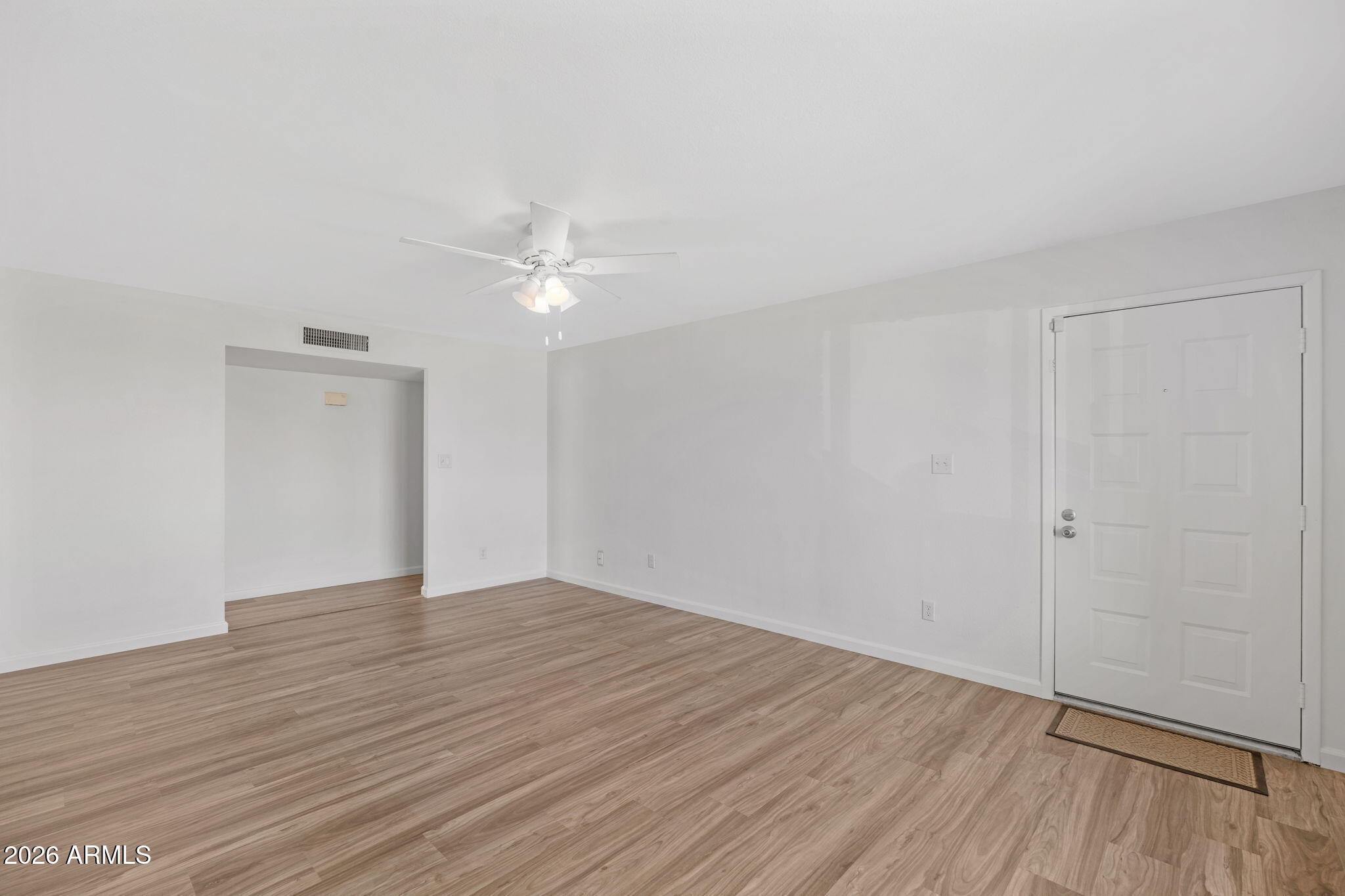 2137 E APOLLO Avenue