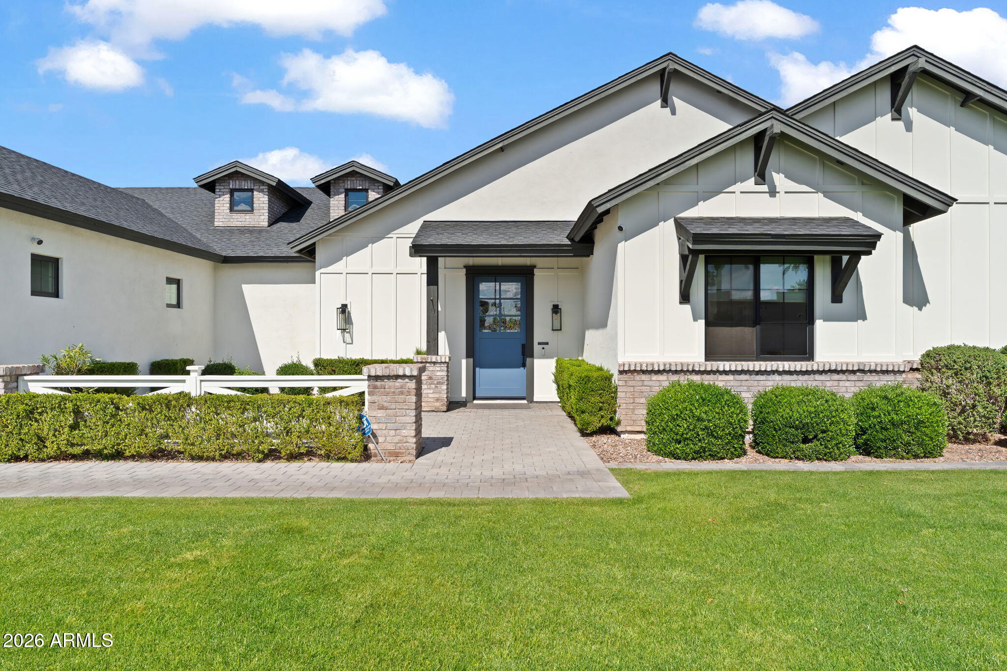 4164 E Camelback Road