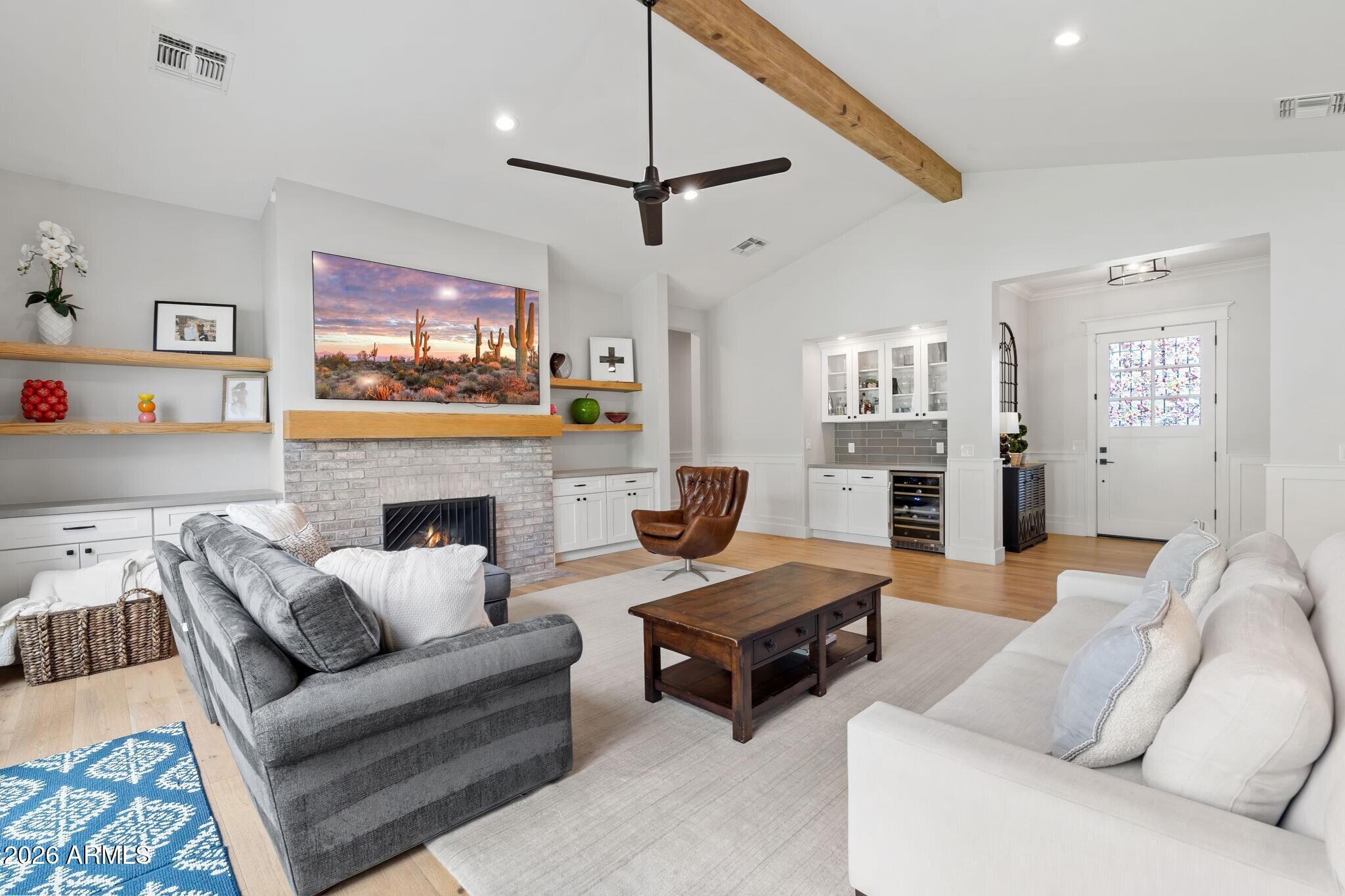 4164 E Camelback Road