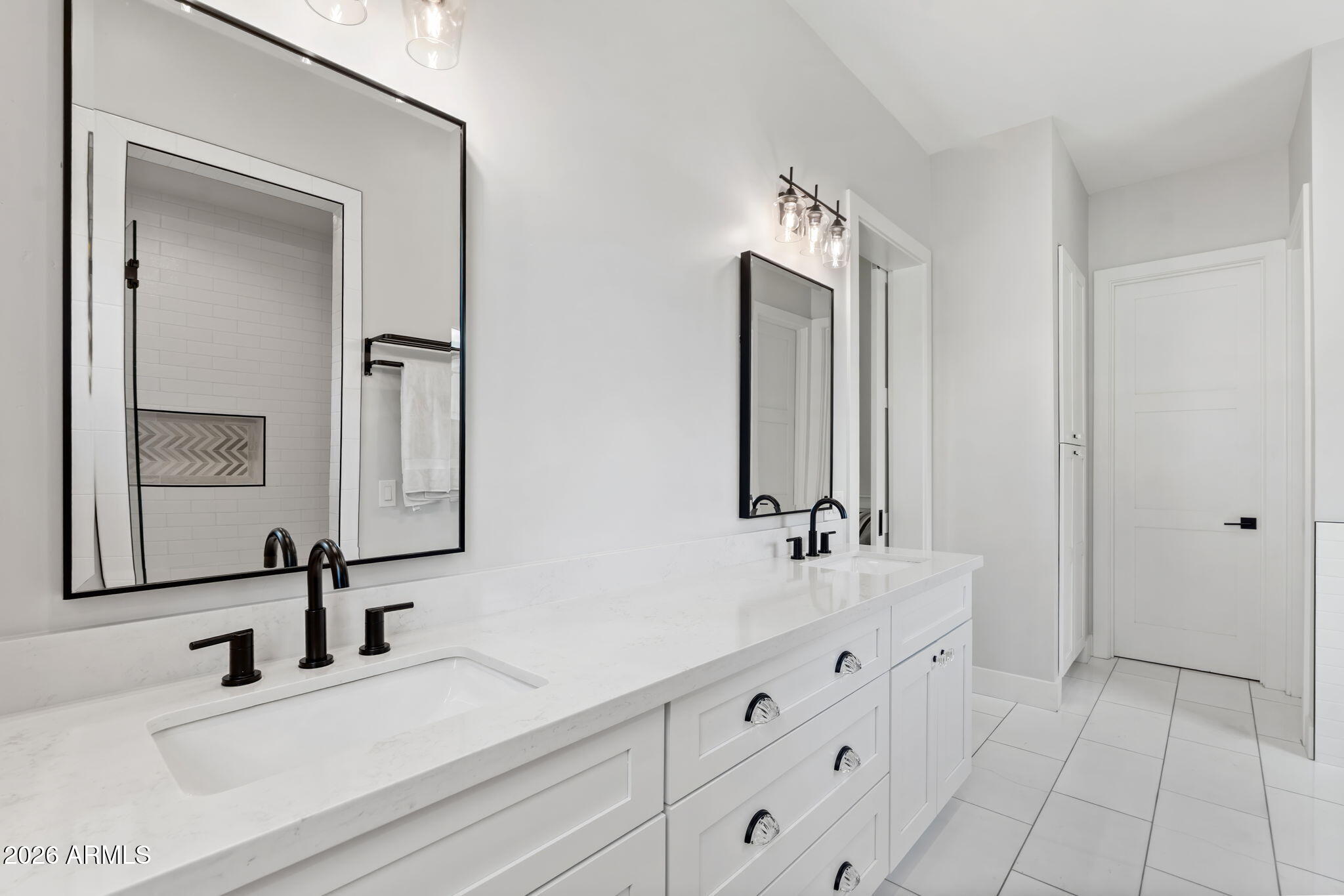 4164 E Camelback Road