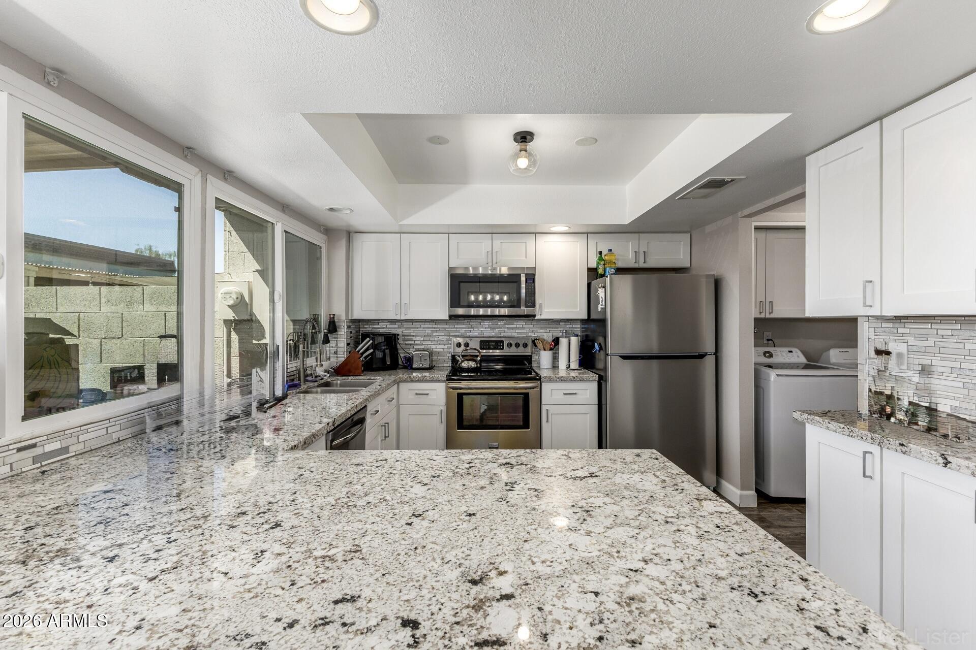 4923 N GRANITE REEF Road