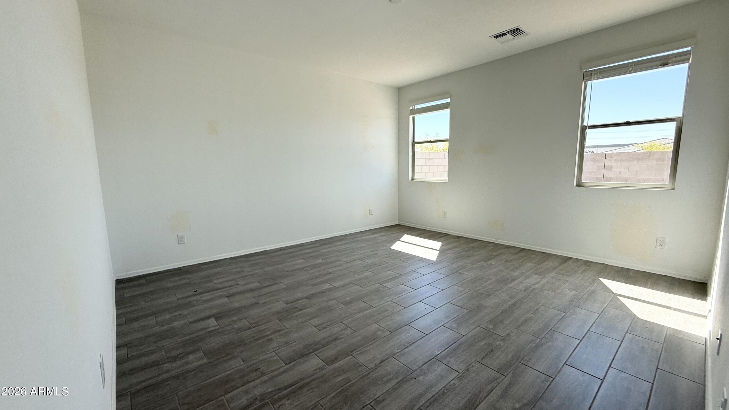 24087 W HUNTINGTON Drive