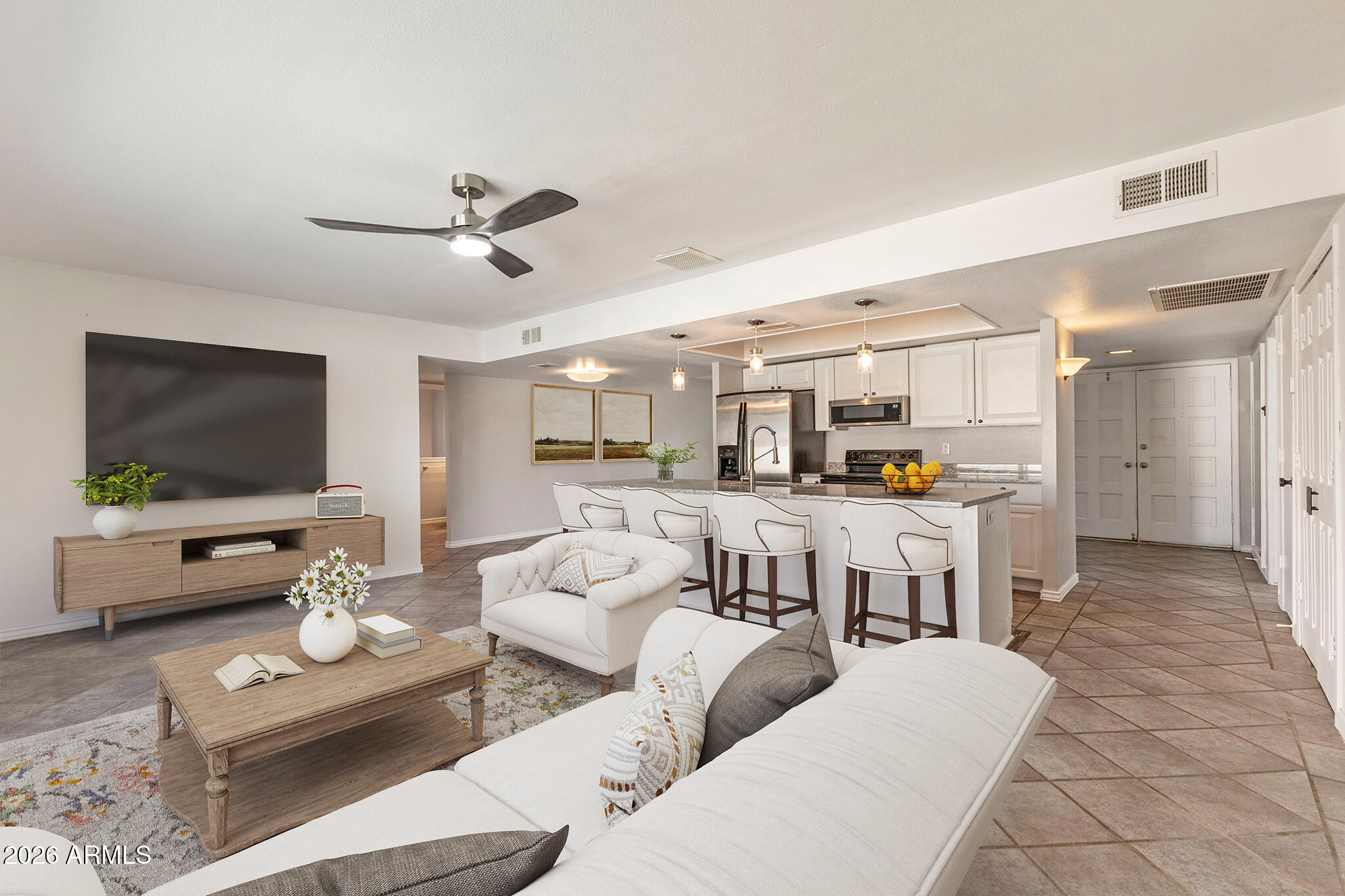 4616 S Poplar Street