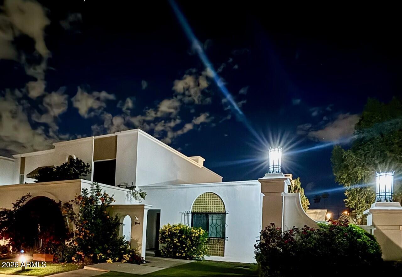 1944 E Medlock Drive