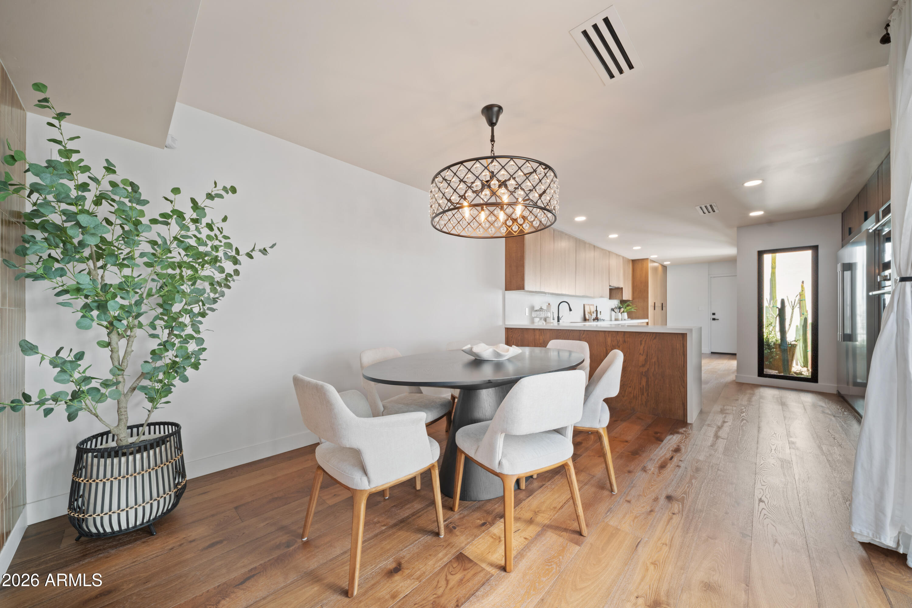 1944 E Medlock Drive